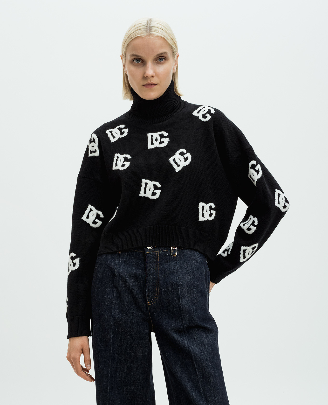 

Black cropped DG wool sweater Dolce&Gabbana