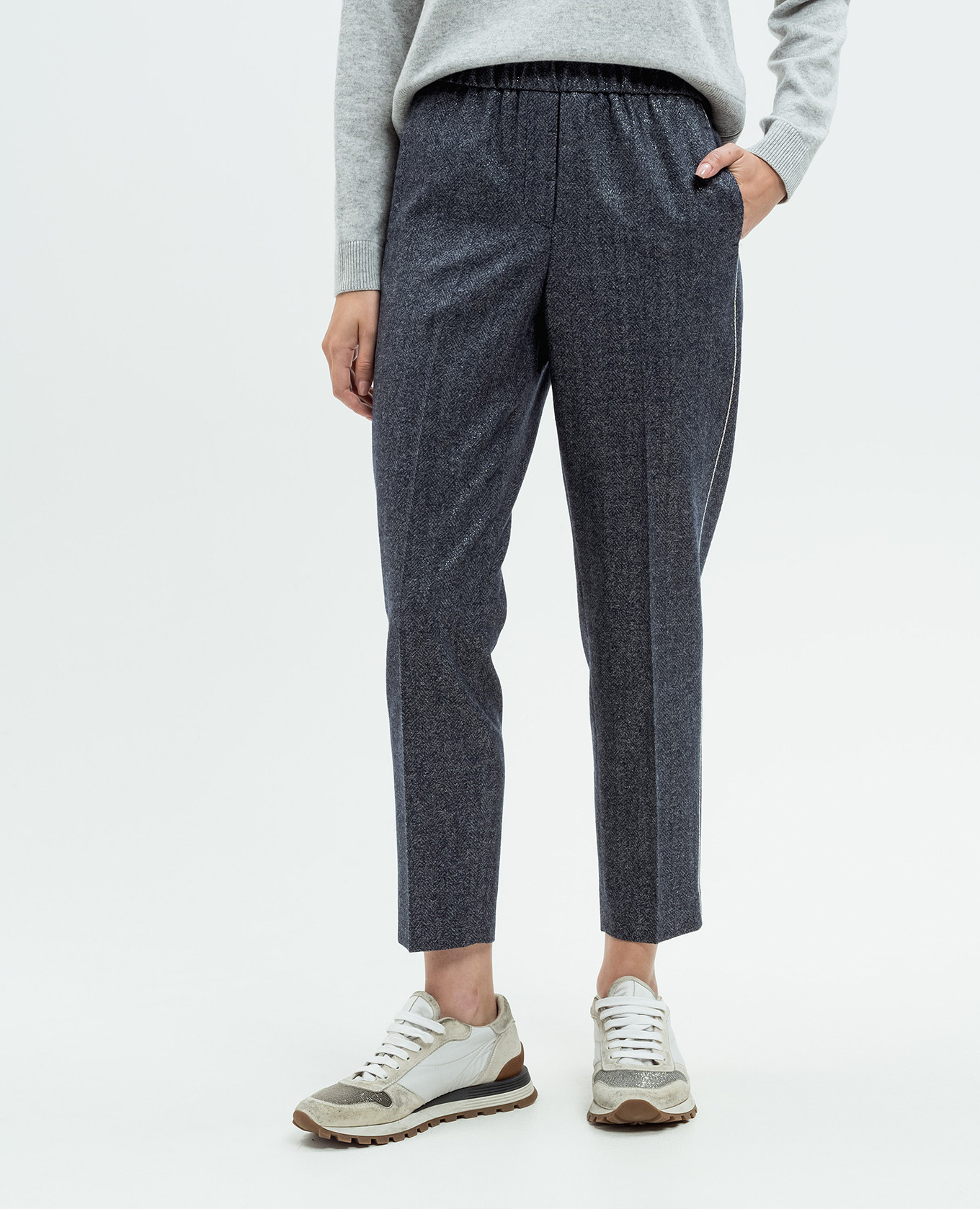 

Blue pants with wool with monil chain with lurex Peserico