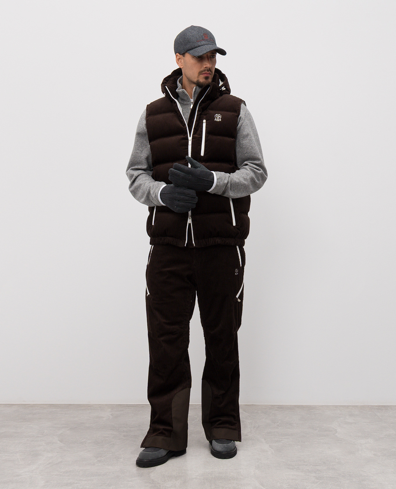 

Brown corduroy down vest with embroidered emblem Brunello Cucinelli