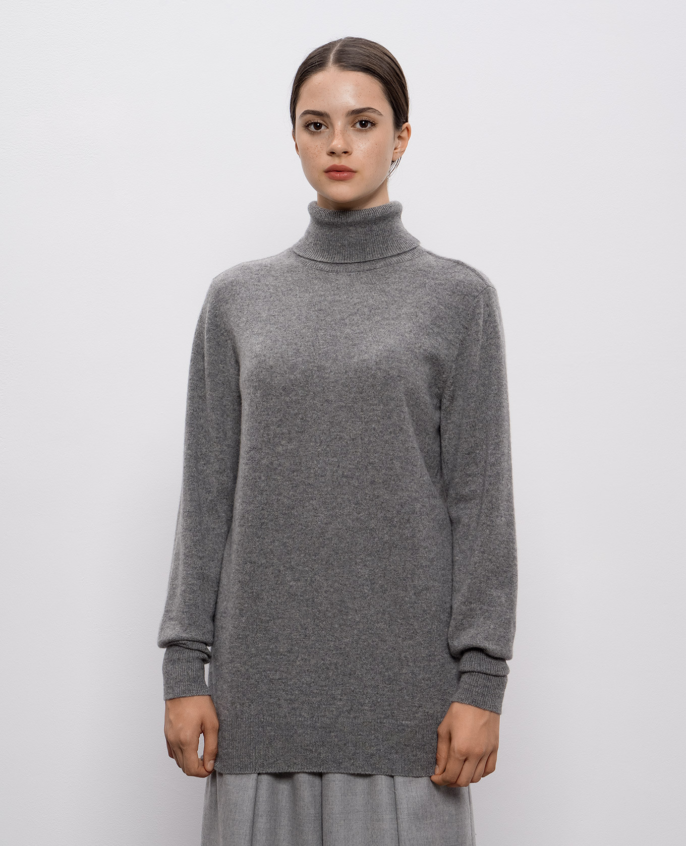 Gray cashmere sweater Intoca 3