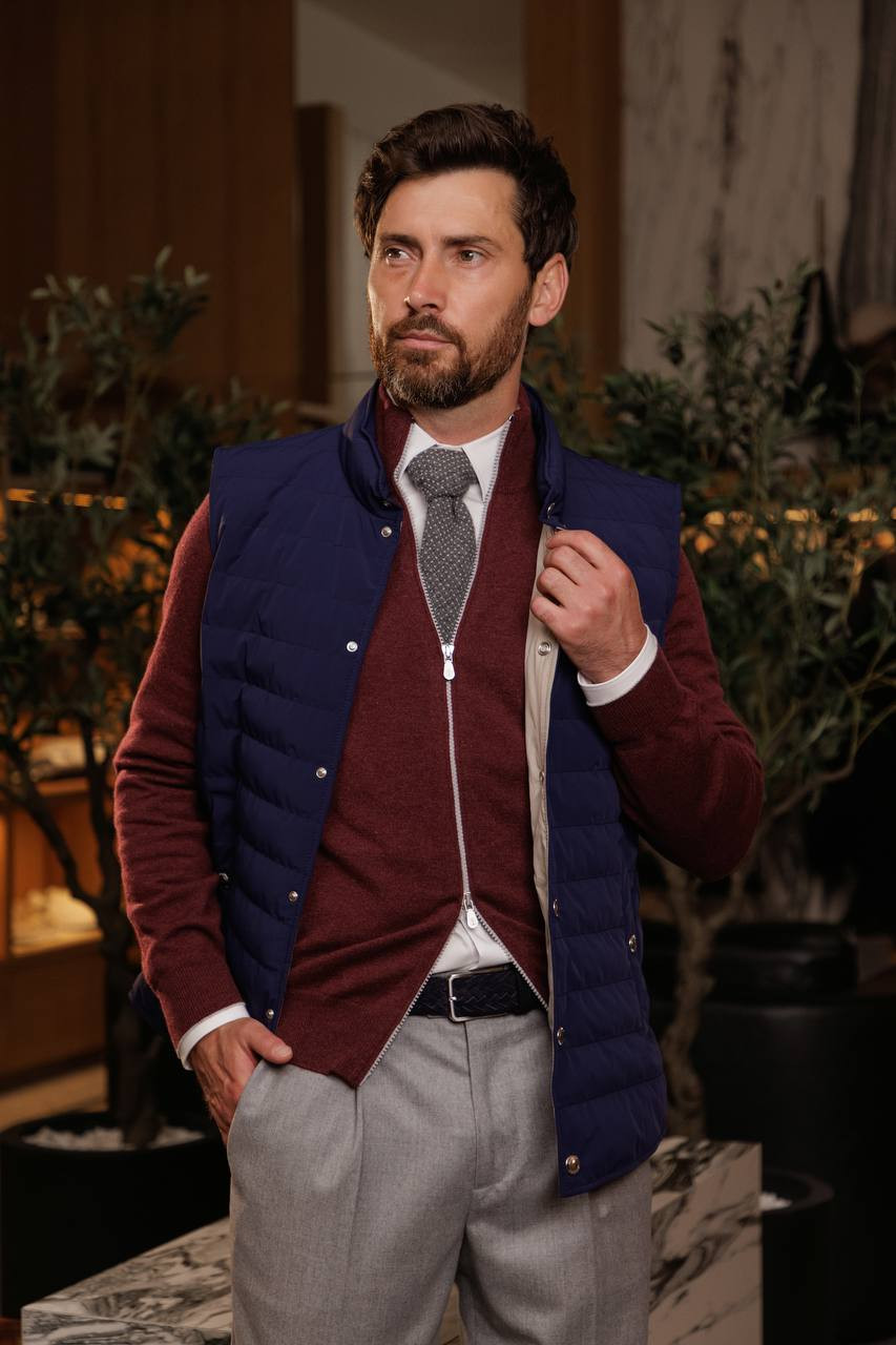 

Blue suede belt with weaving Canali