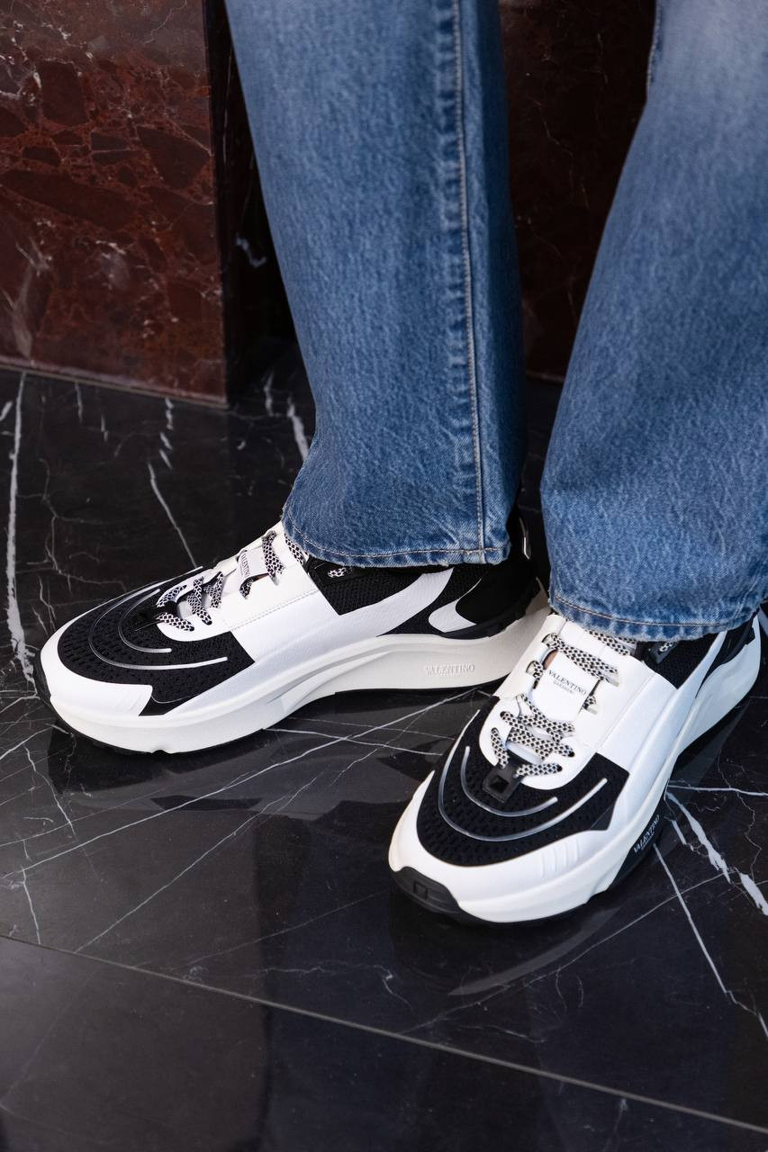 

Black sneakers TRUE ACT Valentino