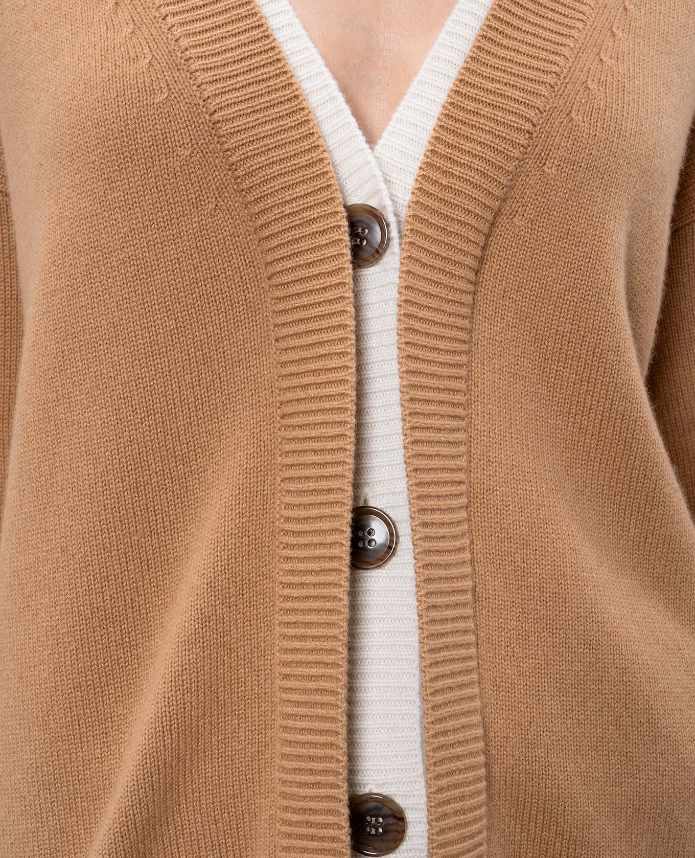 

Lili brown cashmere cardigan LISA YANG