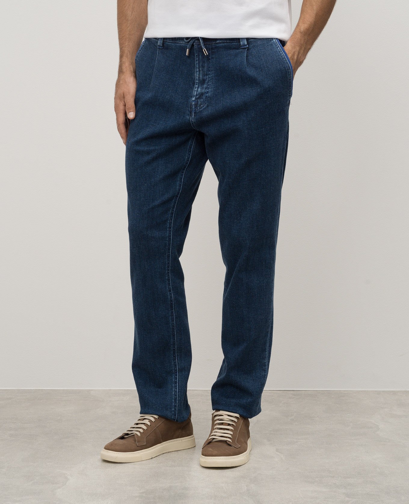 

Blue jeans with metallic logo Stefano Ricci