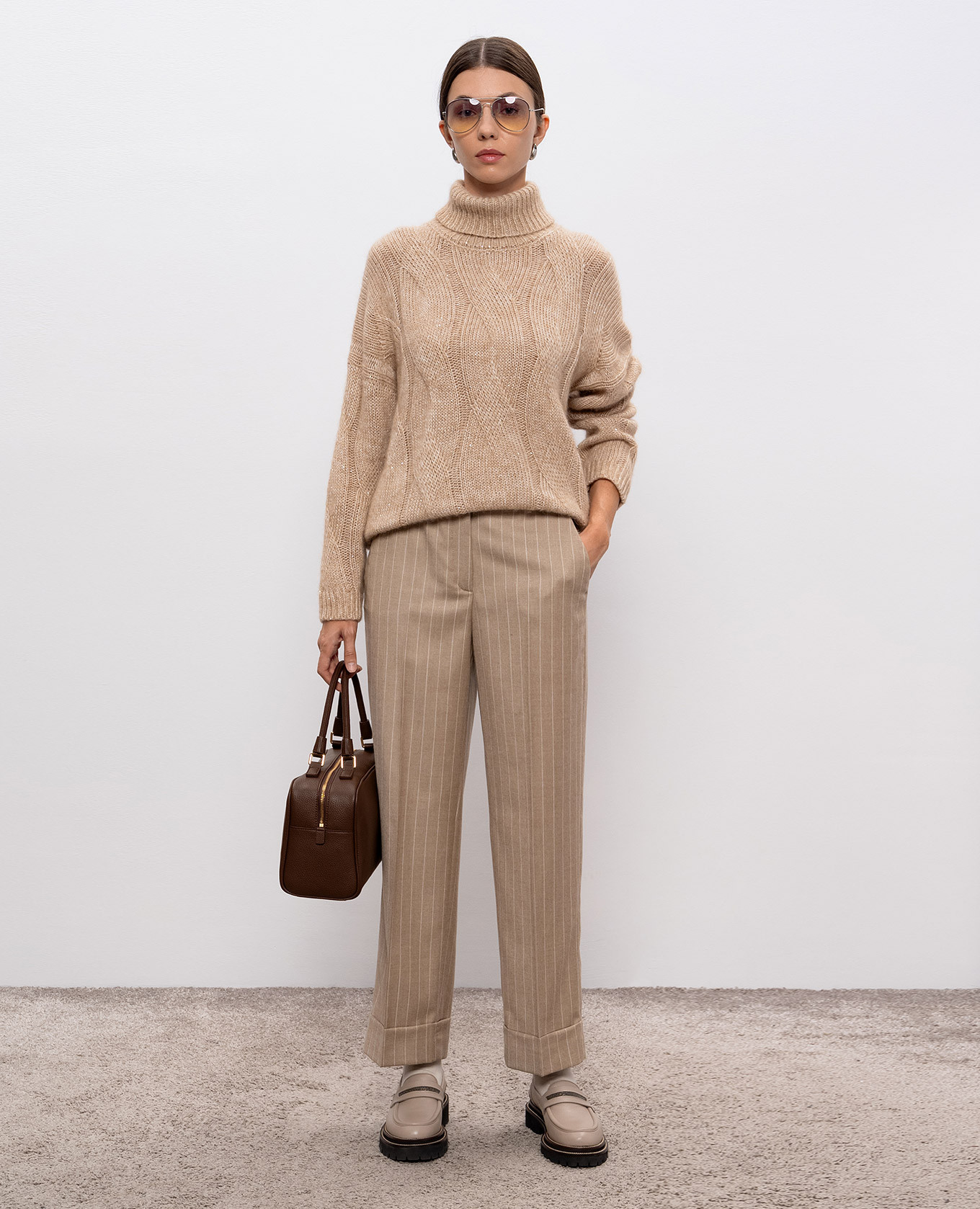 

Beige striped wool pants Peserico
