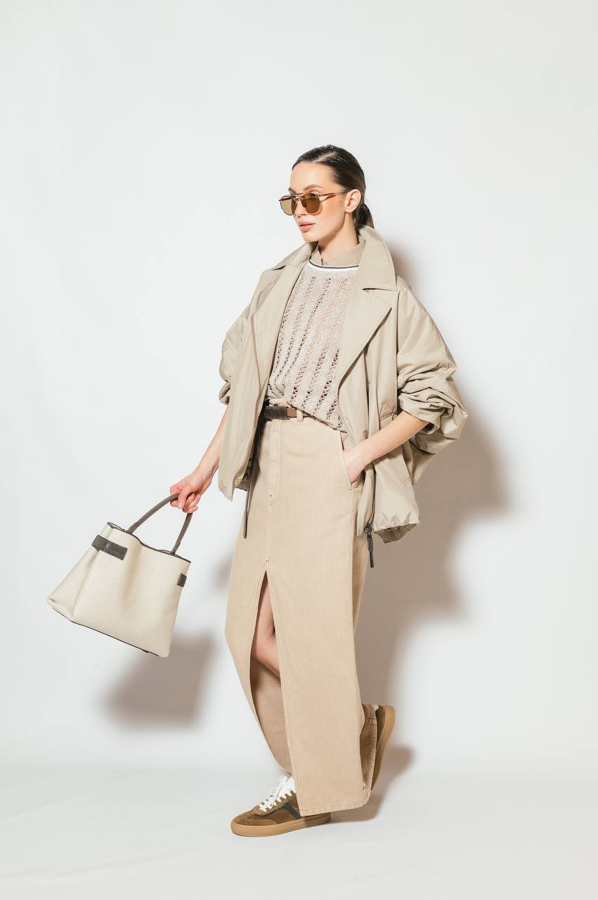 

Beige linen top with openwork pattern and sequins Brunello Cucinelli