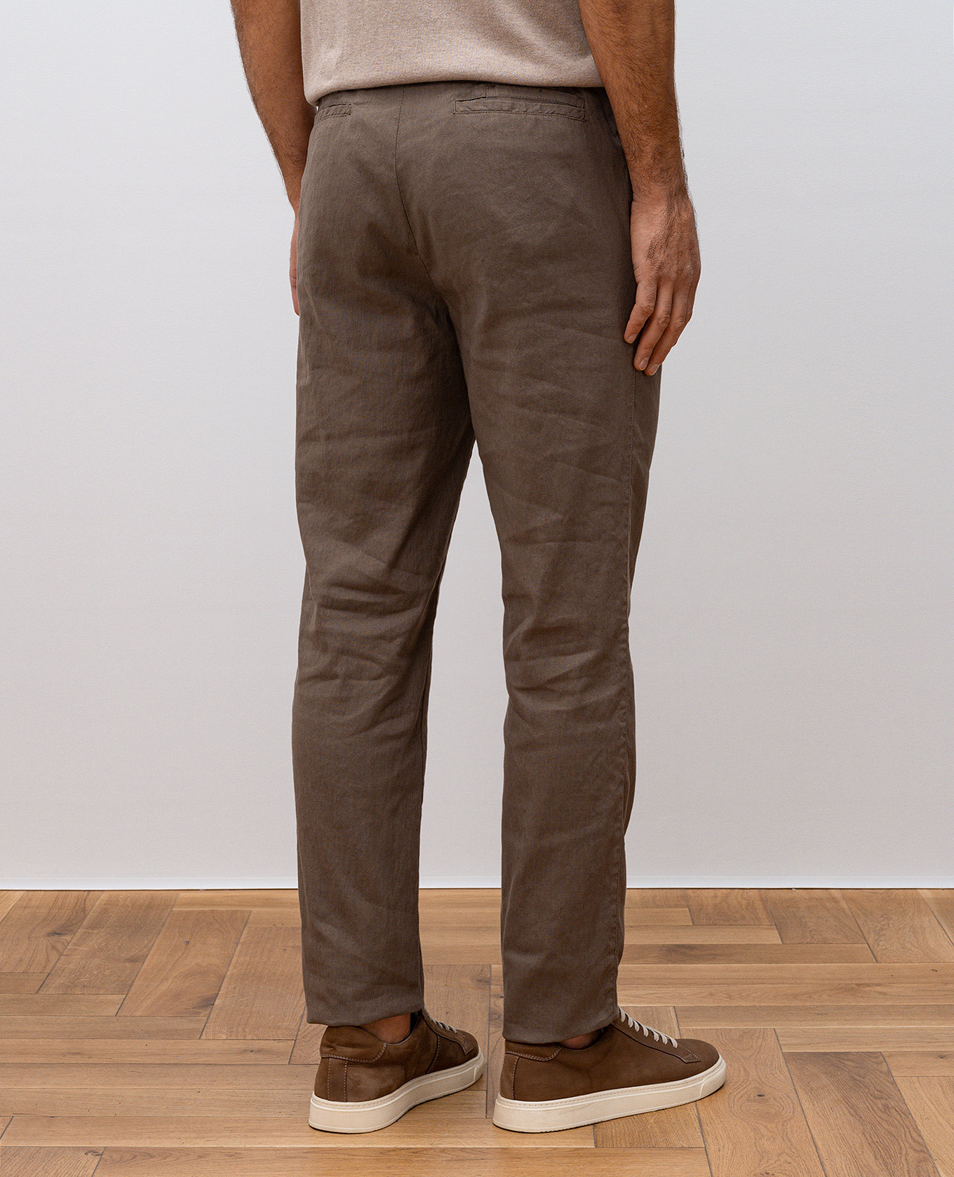 Brown linen pants with logo Enrico Mandelli 4