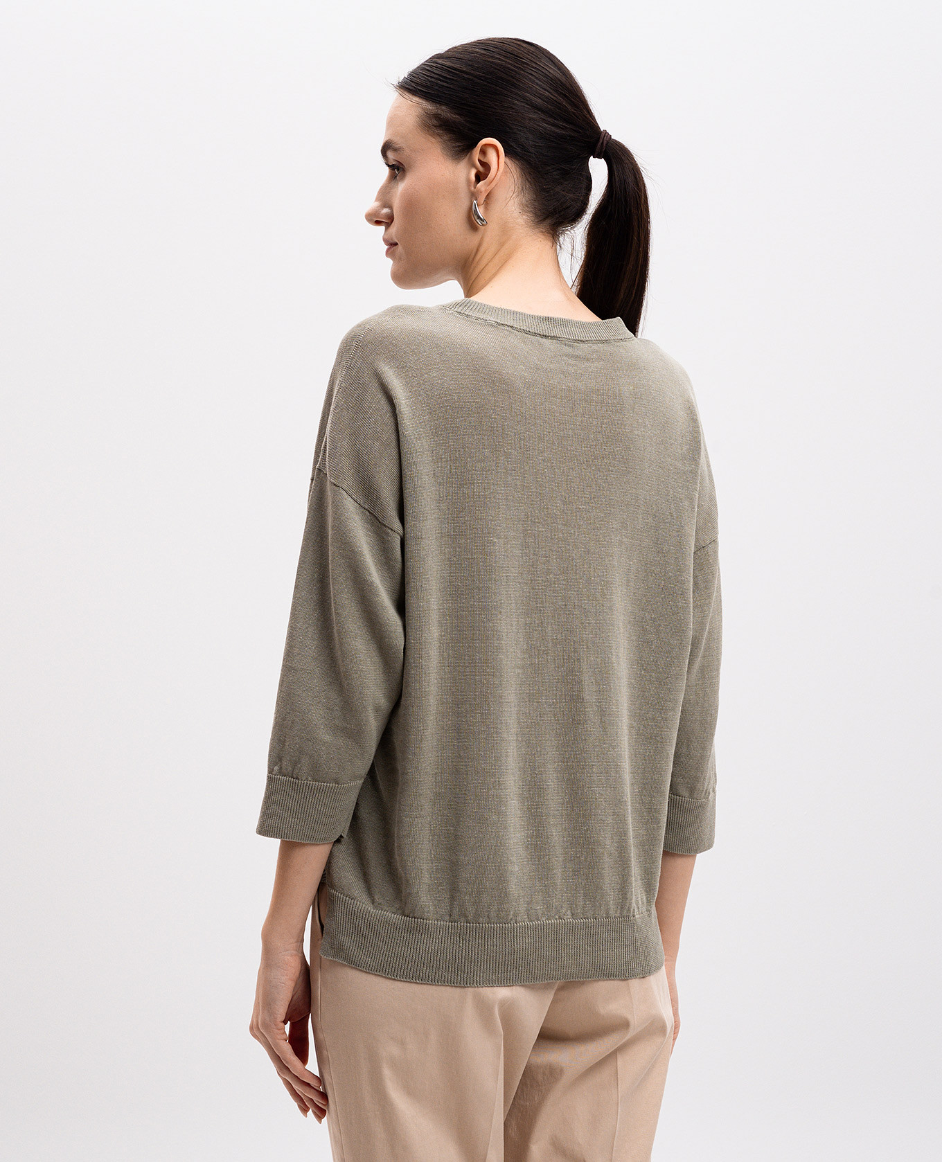 

Green linen jumper with monil chain Peserico