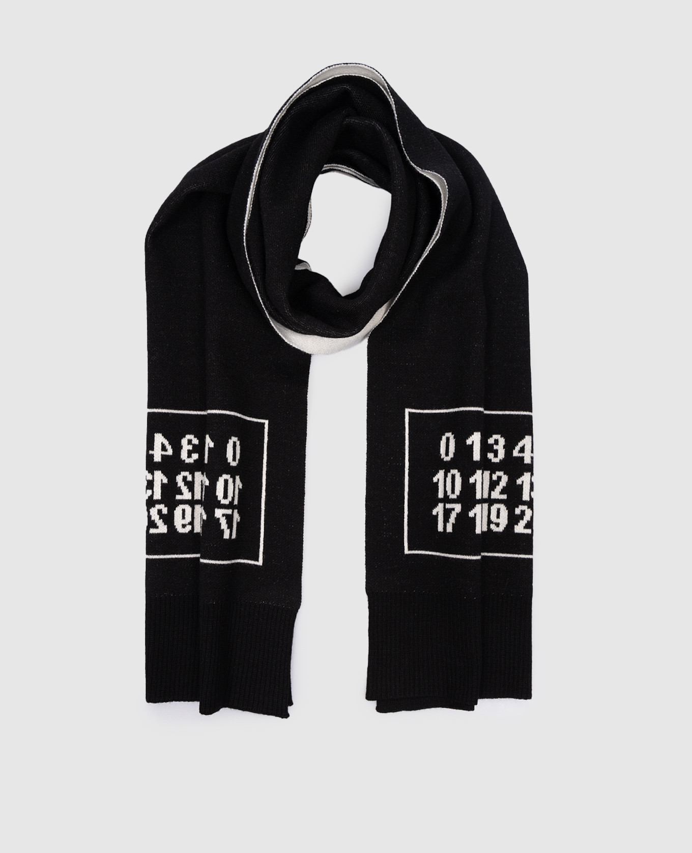 

Double sided scarf with jacquard logo pattern Maison Margiela MM6, Черный