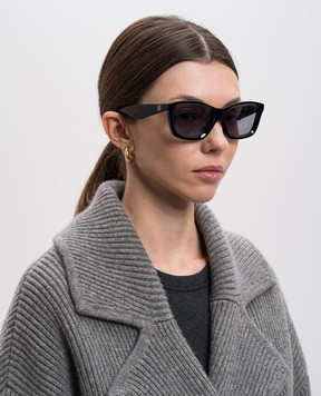 Toteme Black sunglasses with logo emblem 205890900
