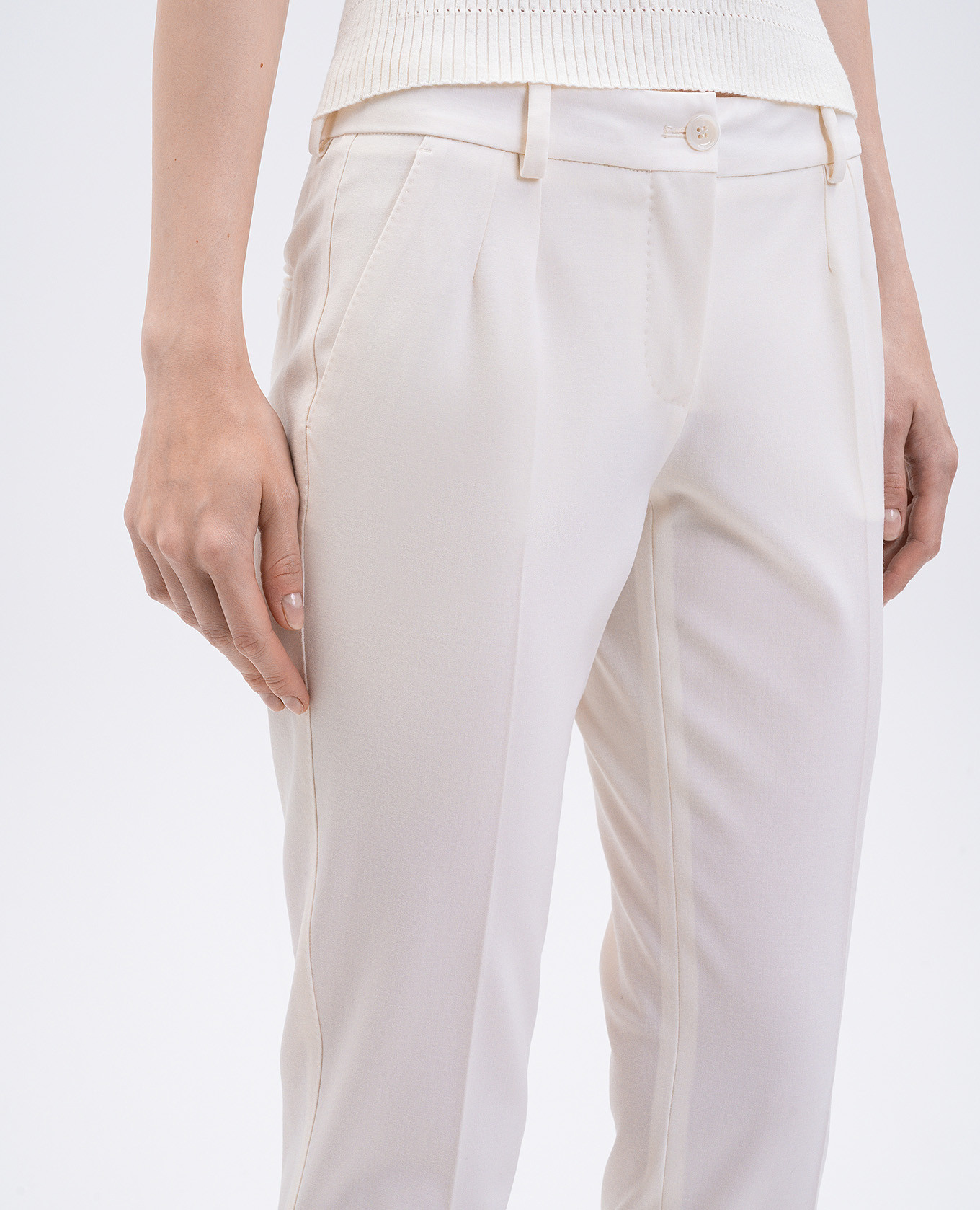Beige wool pants Dolce&Gabbana 5