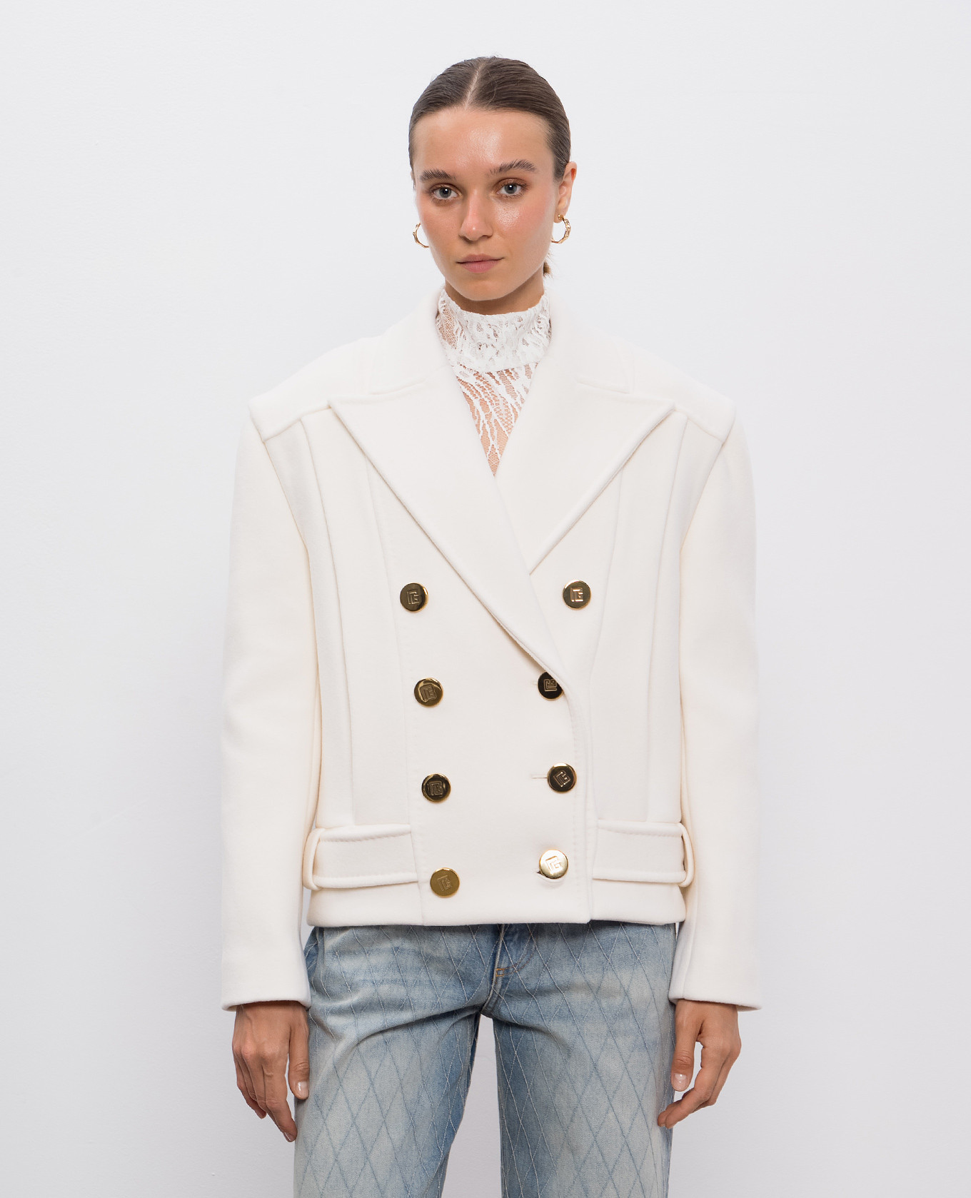 

Beige double-breasted cropped coat made of wool and cashmere Balmain