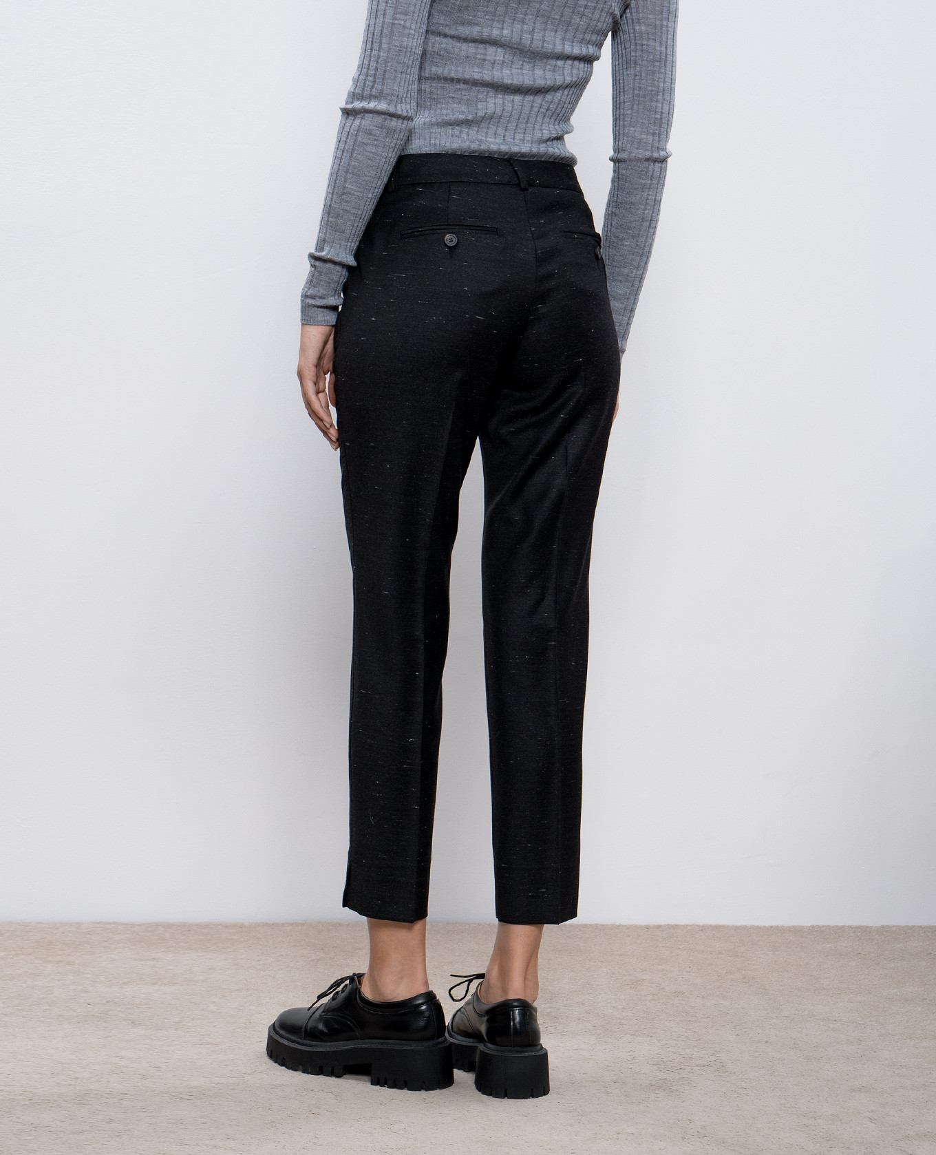 

Gray wool, silk and cashmere trousers with branded patch Peserico, Grey