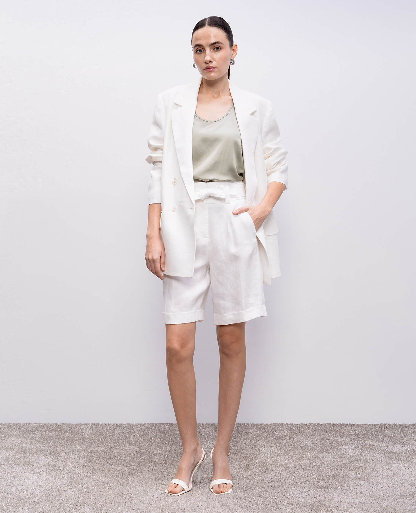 

White linen shorts Peserico