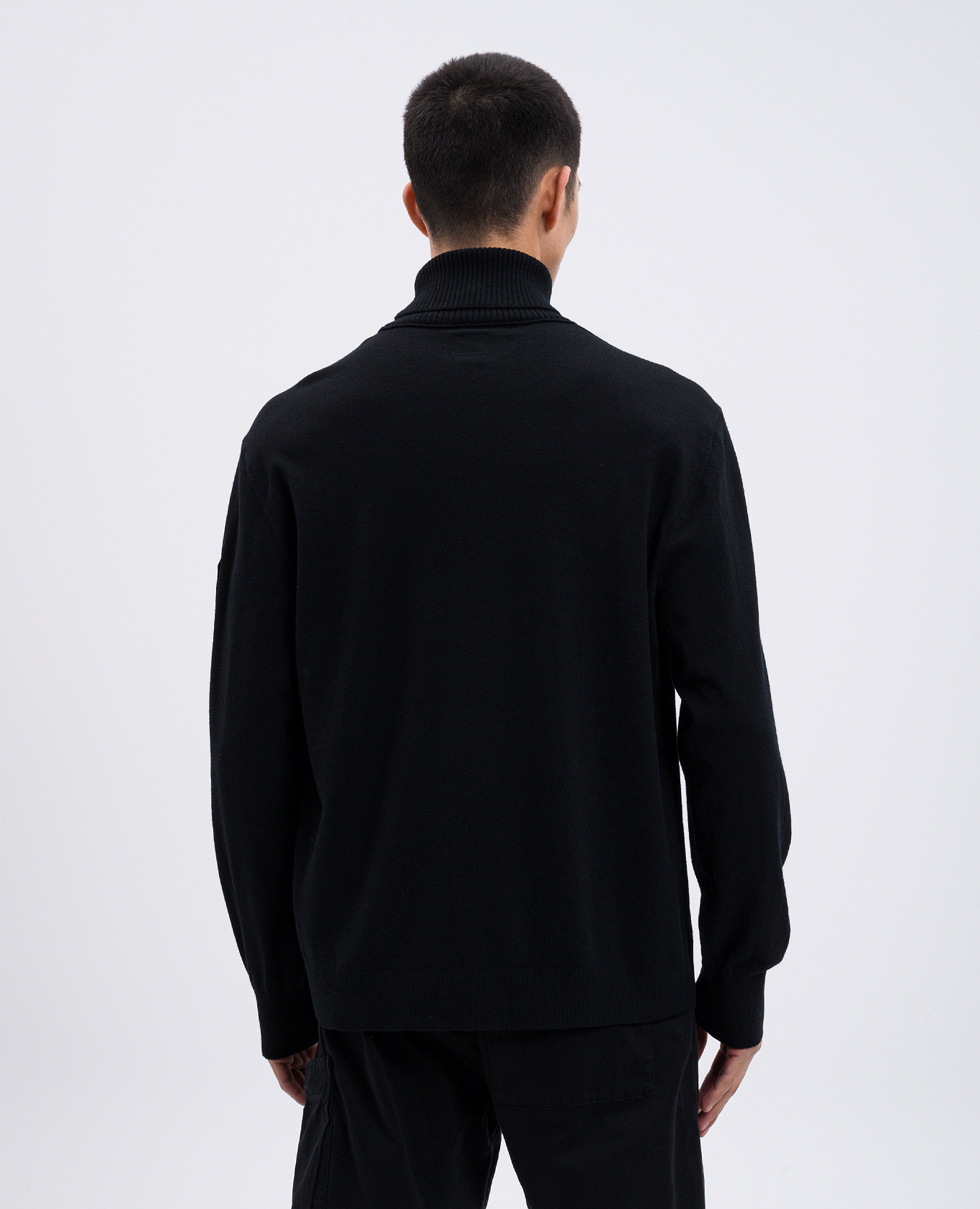 

Black golf with wool C.P. Company