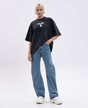 Vetements Blue jeans with logo patch UH76DP400LB3w