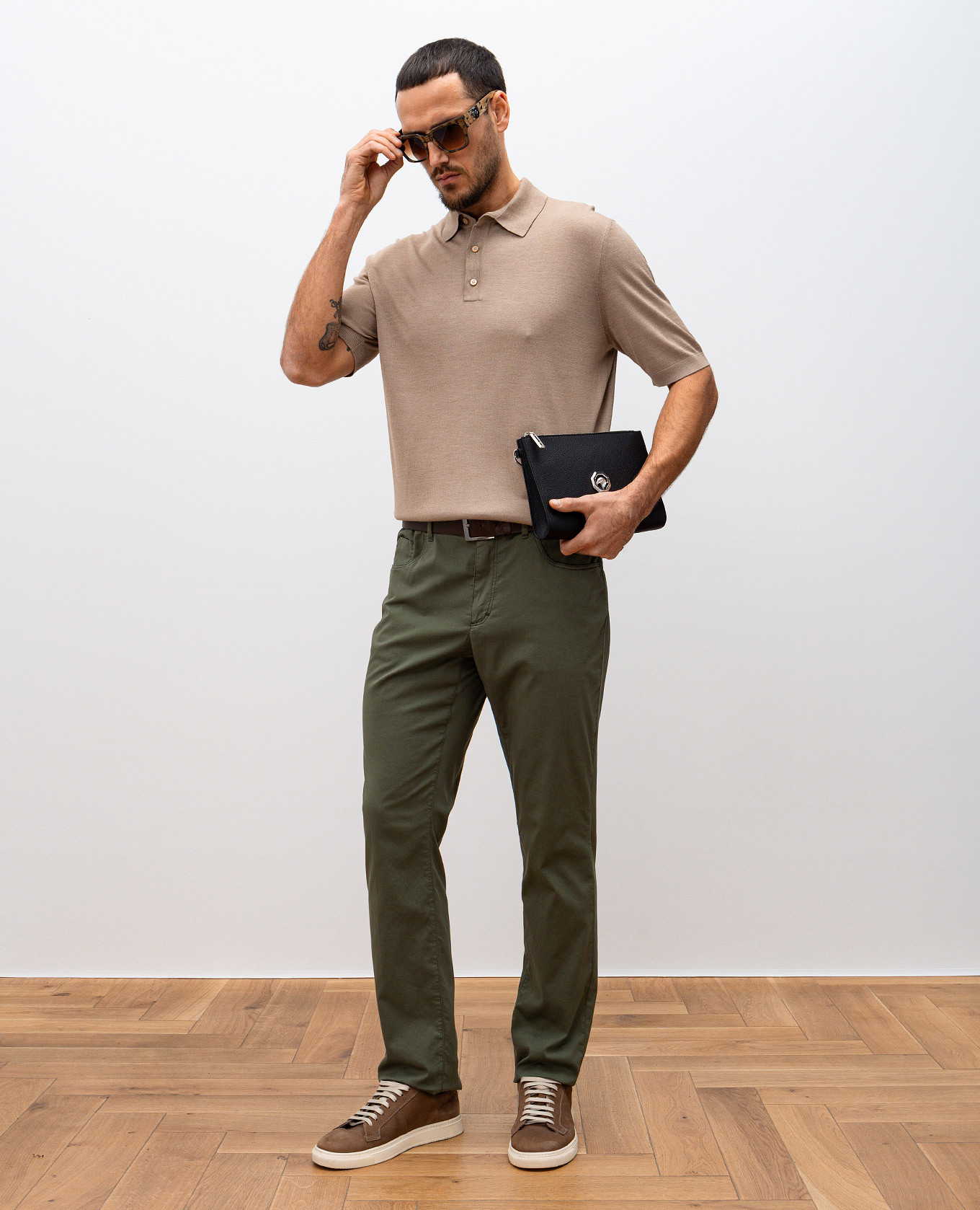 

Beige silk polo shirt with emblem Stefano Ricci
