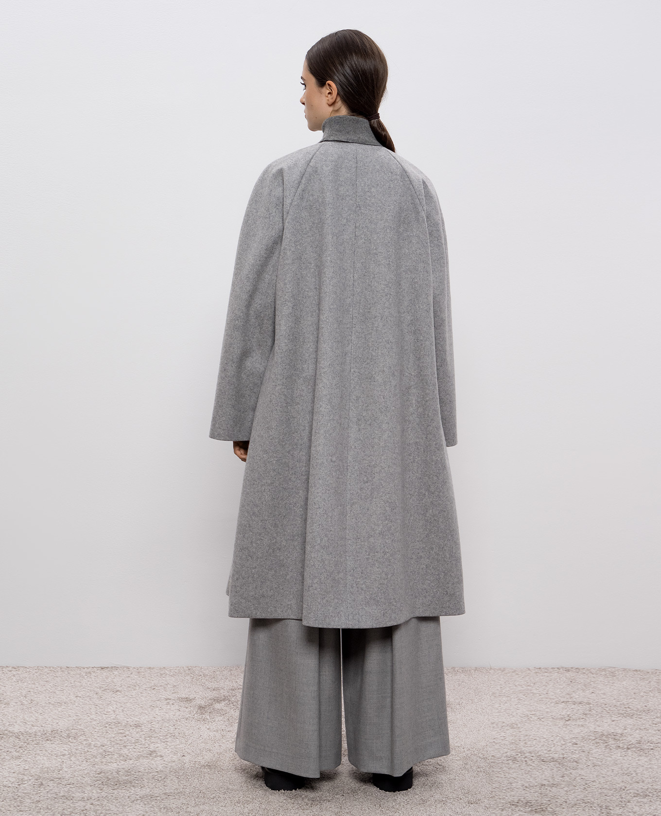 Gray wool coat Intoca 4