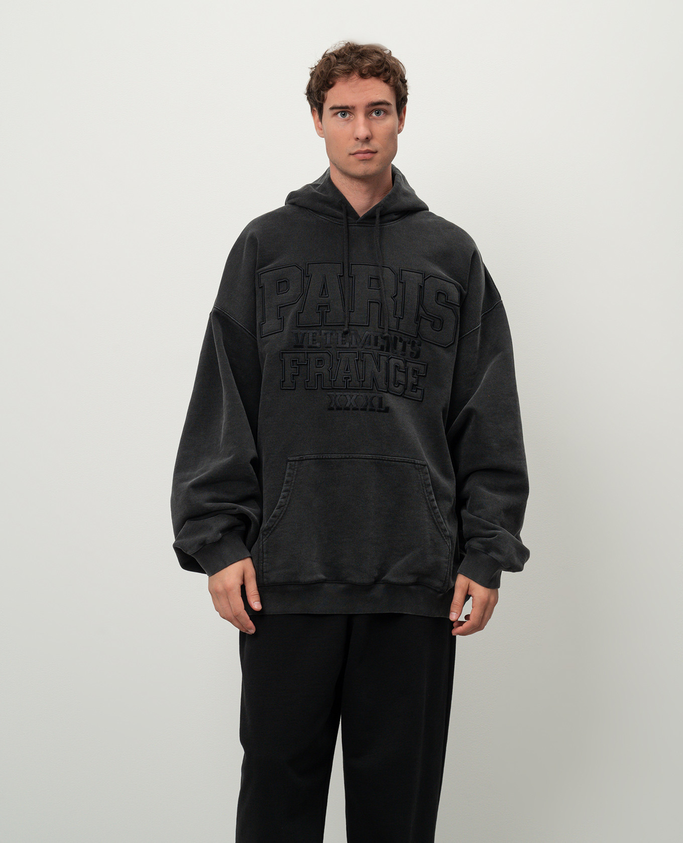 

Gray hoodie with textured embroidery Paris Vetements Vetements, Grey