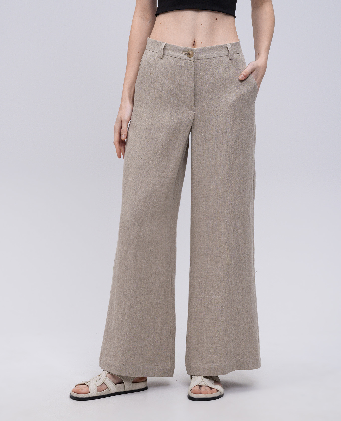 

Beige linen flared pants Solotre