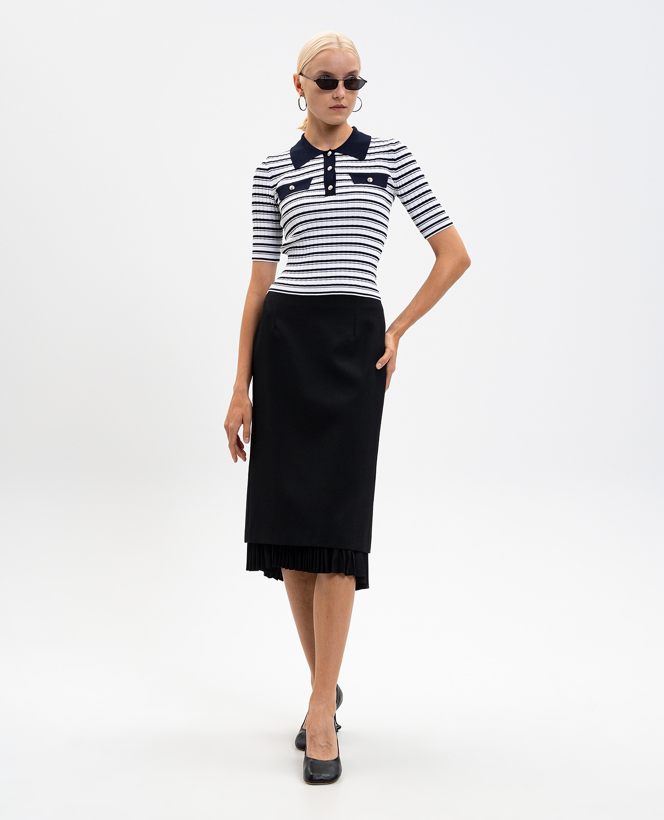 

Black wool skirt Juun.j