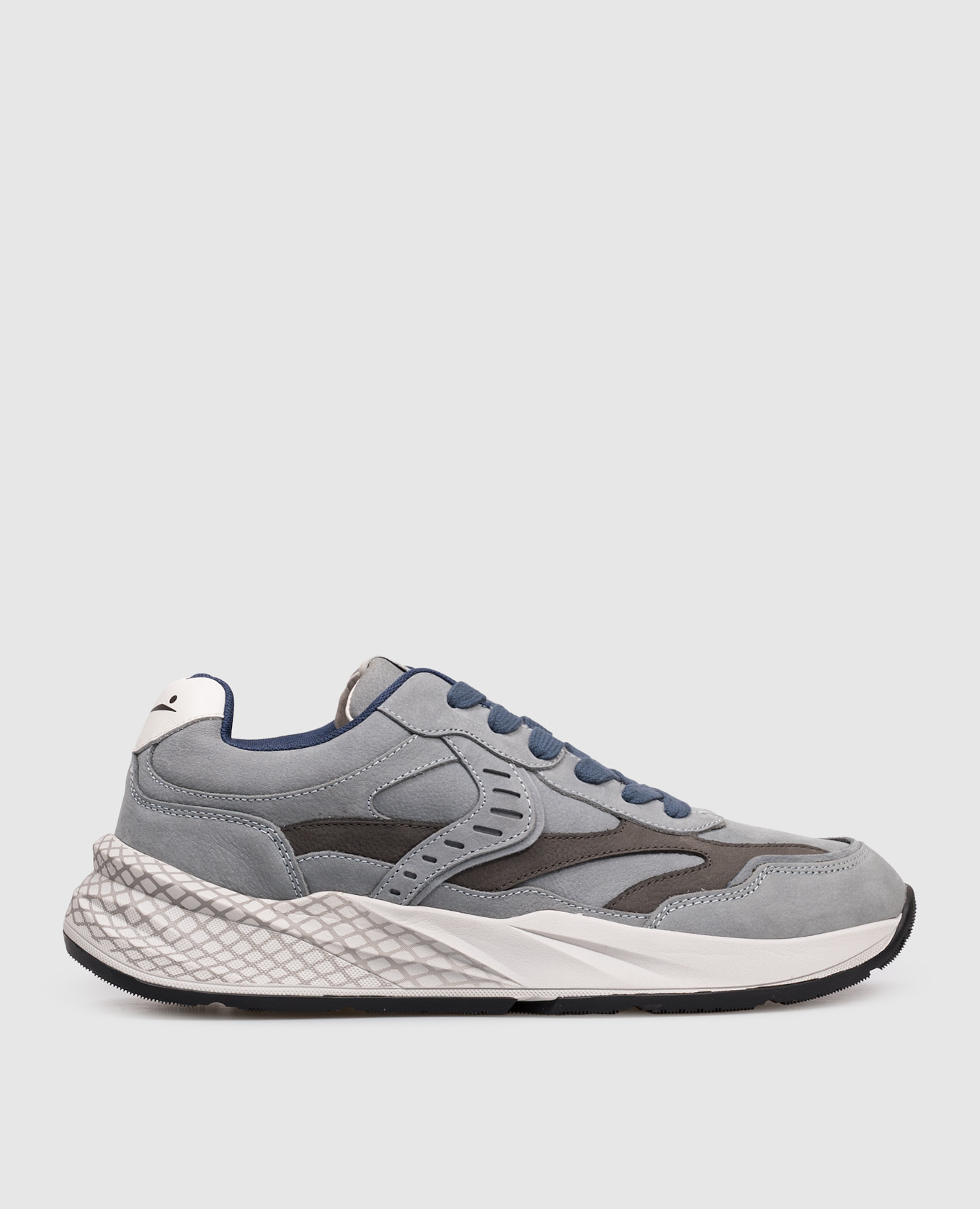 Club 22 grey nubuck sneakers Voile Blanche