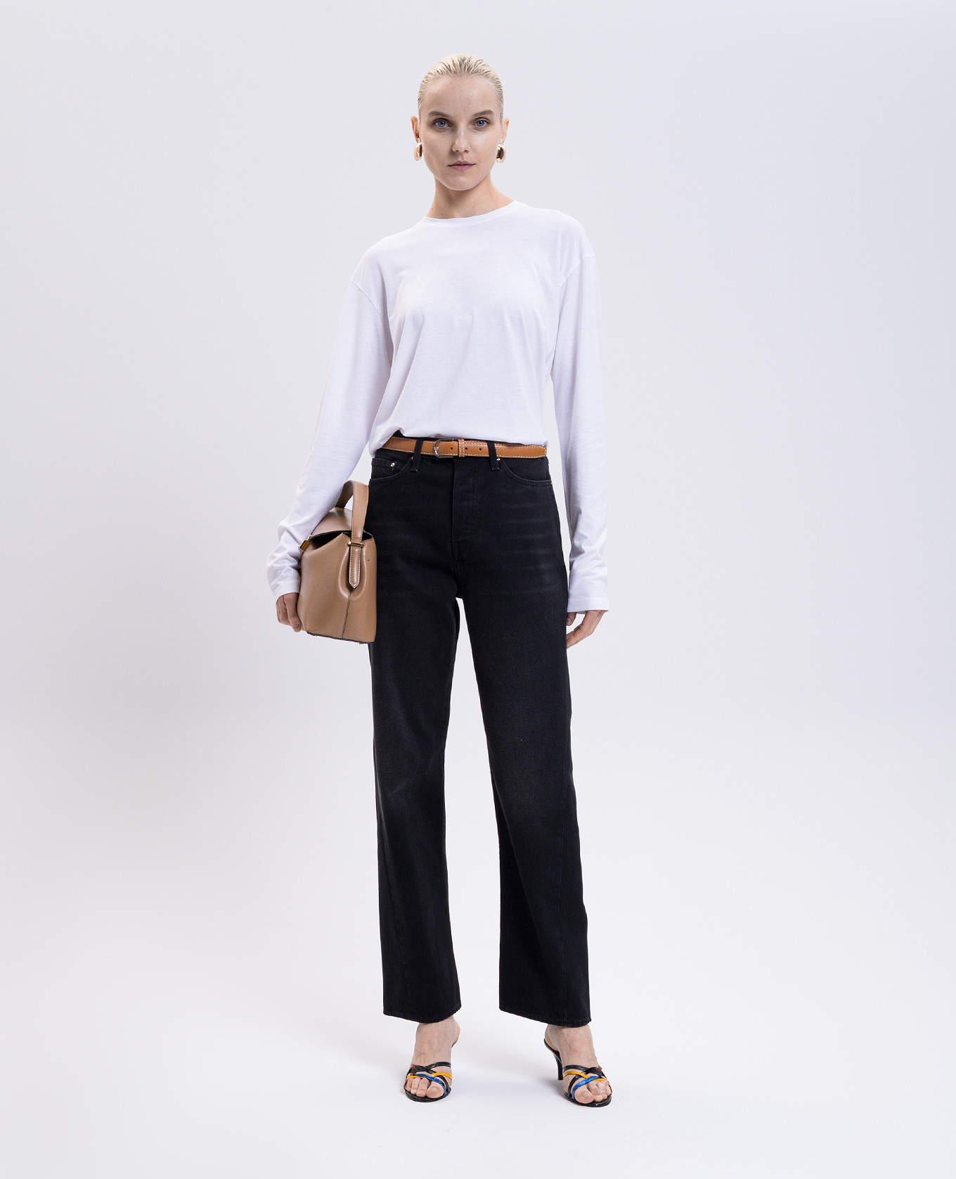 Black jeans with a worn effect Toteme 2