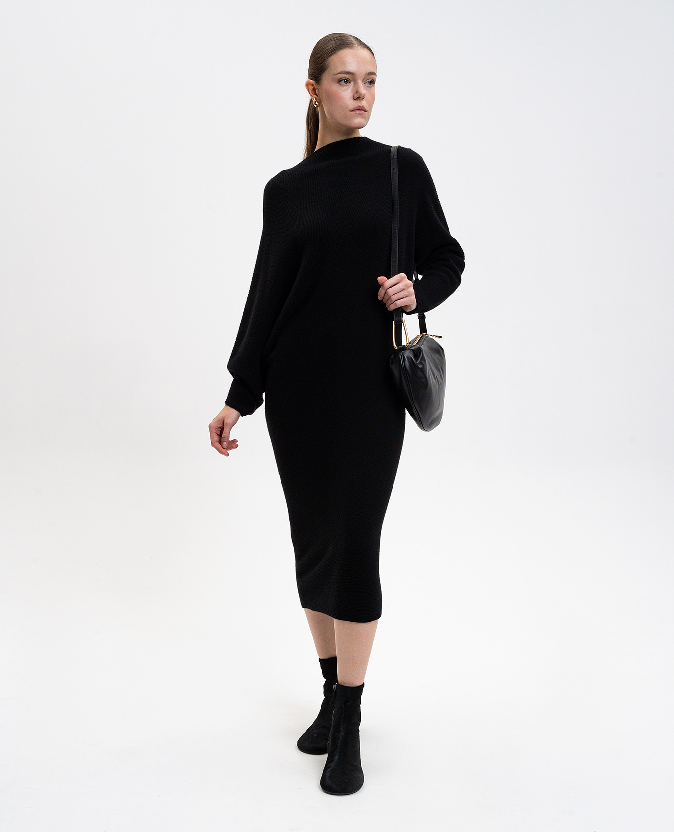 

Black dress with cashmere Agnona