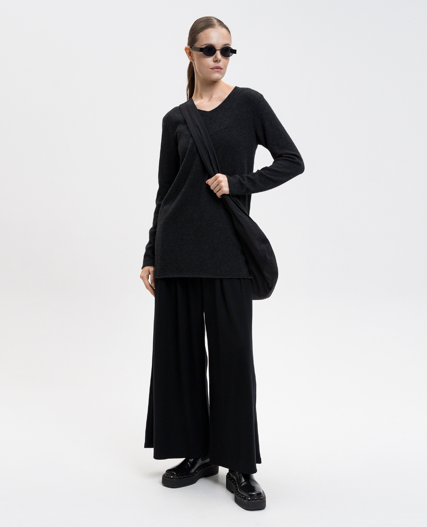 Black wool pants Intoca 2