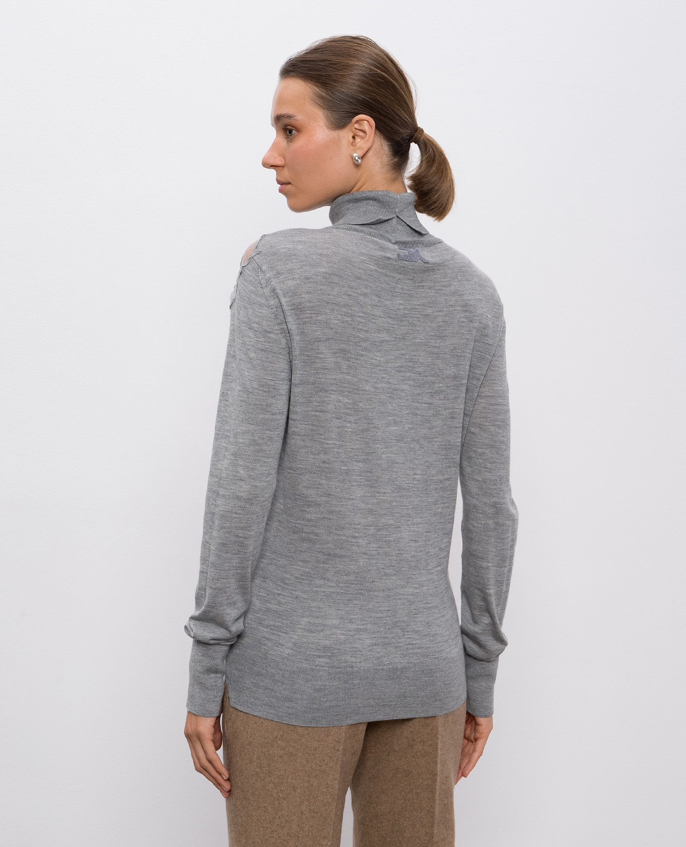 Gray wool turtleneck with appliqué Ermanno Scervino 4