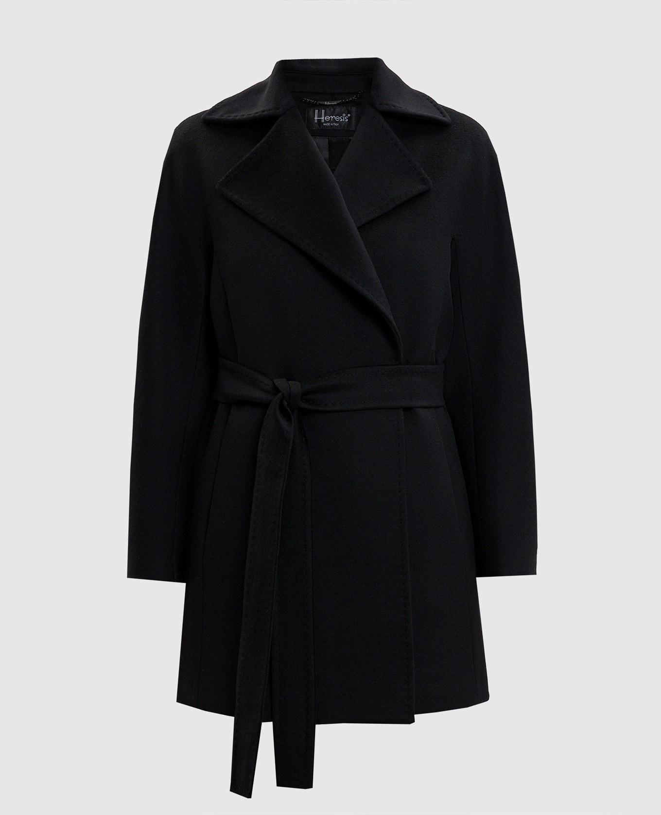 Black wool coat with a smell