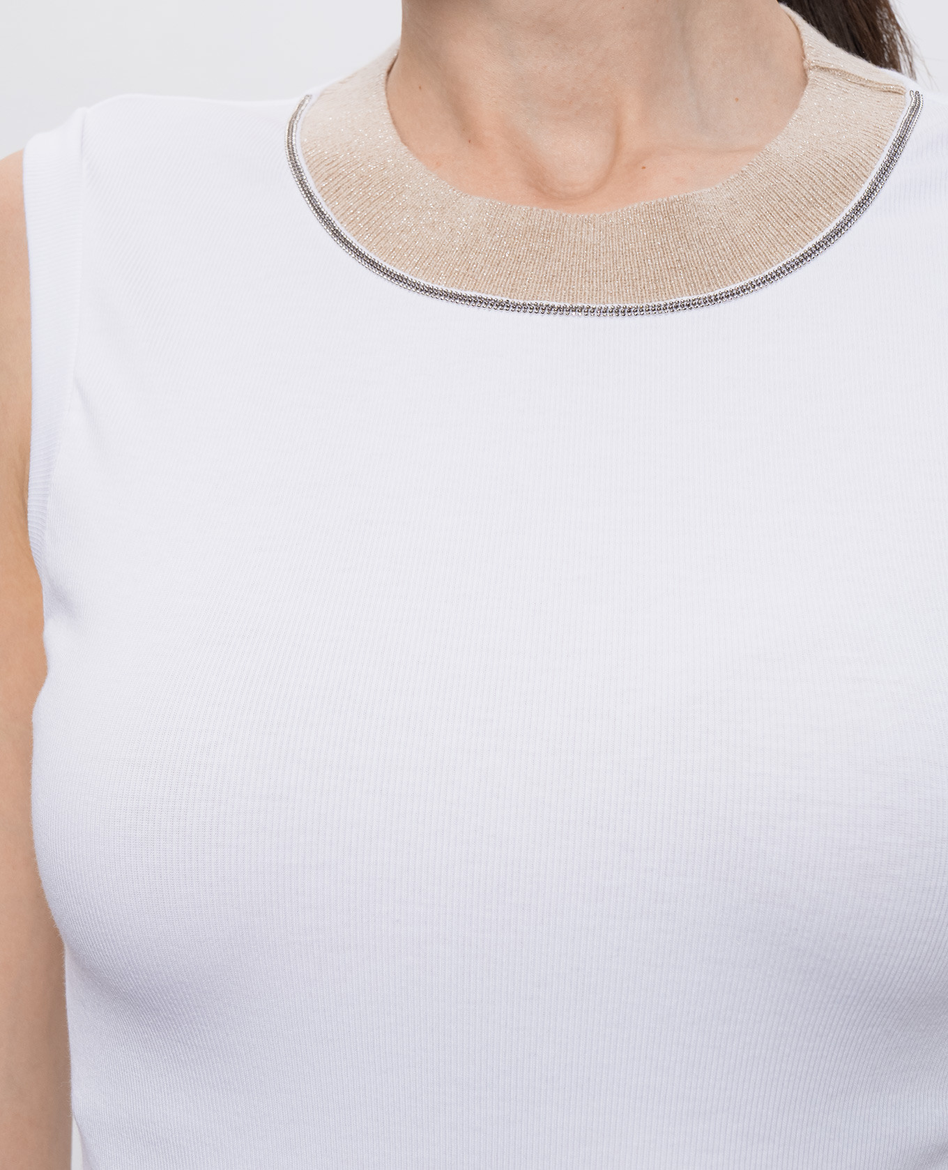 

White top with monil chain Peserico