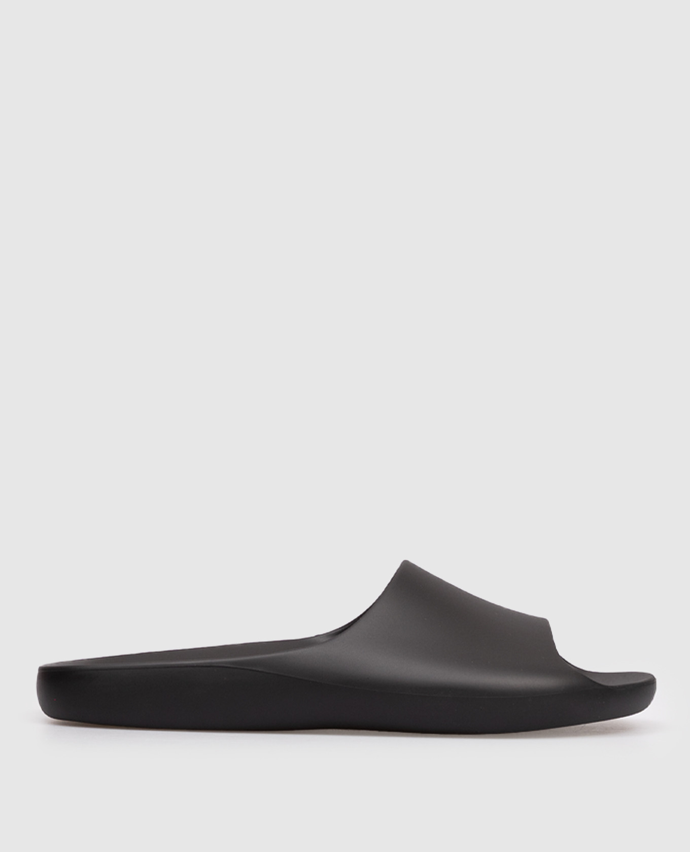 

Black Ama sliders The Row