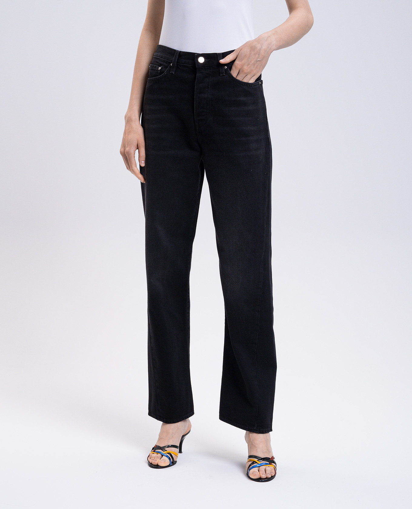 Black jeans with a worn effect Toteme 3