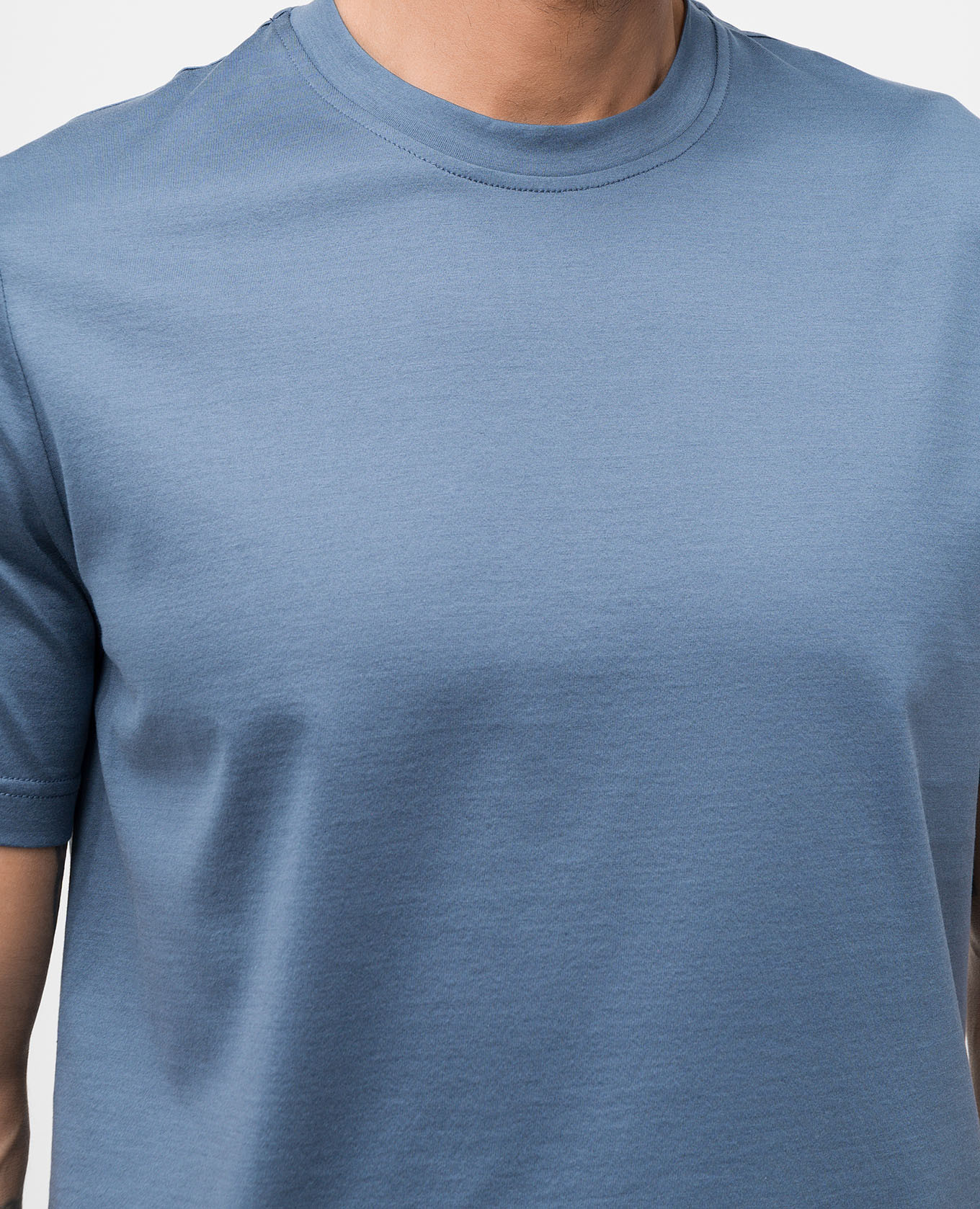 

Blue T-shirt with logo CAPOBIANCO, Light blue