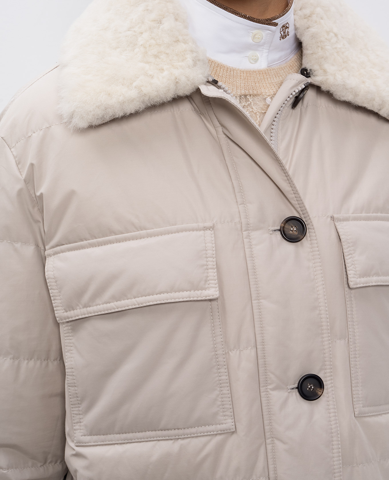 

Beige down jacket with fur Brunello Cucinelli