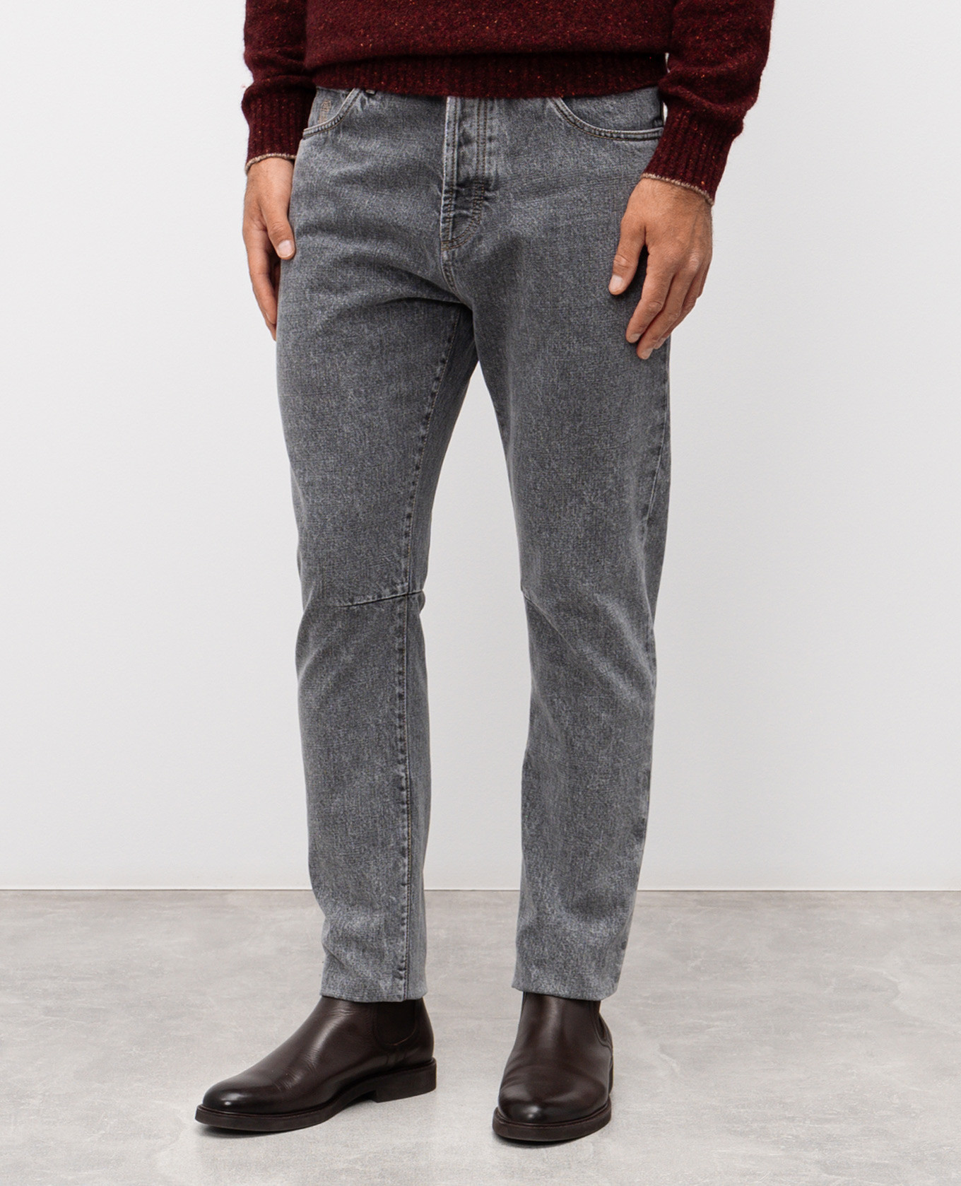 

Grey jeans with logo patch Brunello Cucinelli