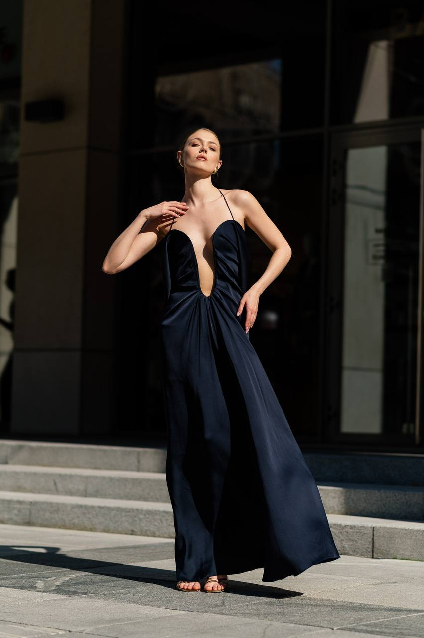 Blue maxi dress with curved necklines Victoria Beckham 6