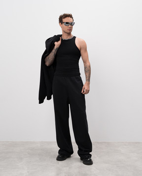 Vetements Black t-shirt with logo UA66TO620Bm