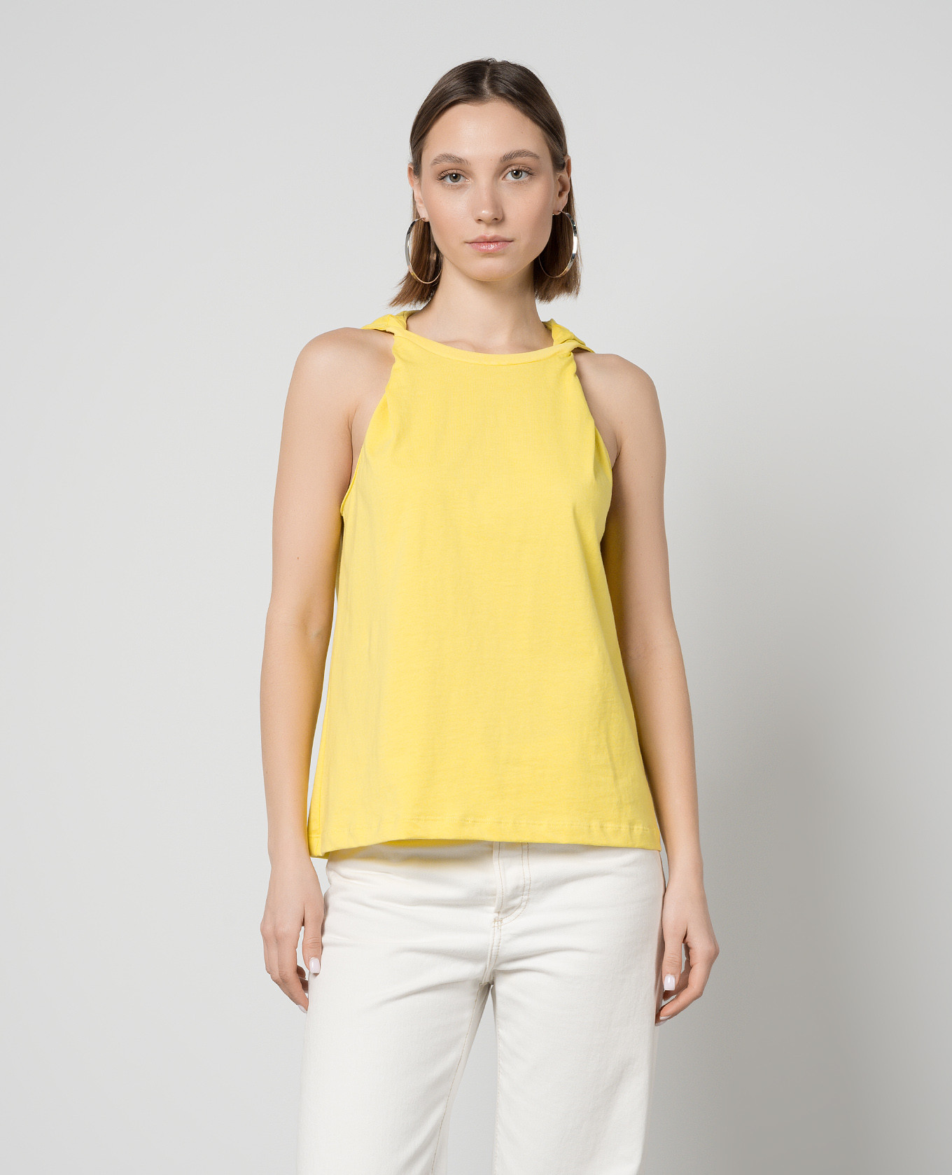 

Yellow top with accent razors Solotre