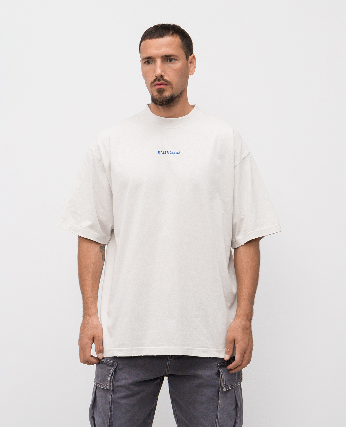 

Grey T-shirt with embroidered logo Balenciaga