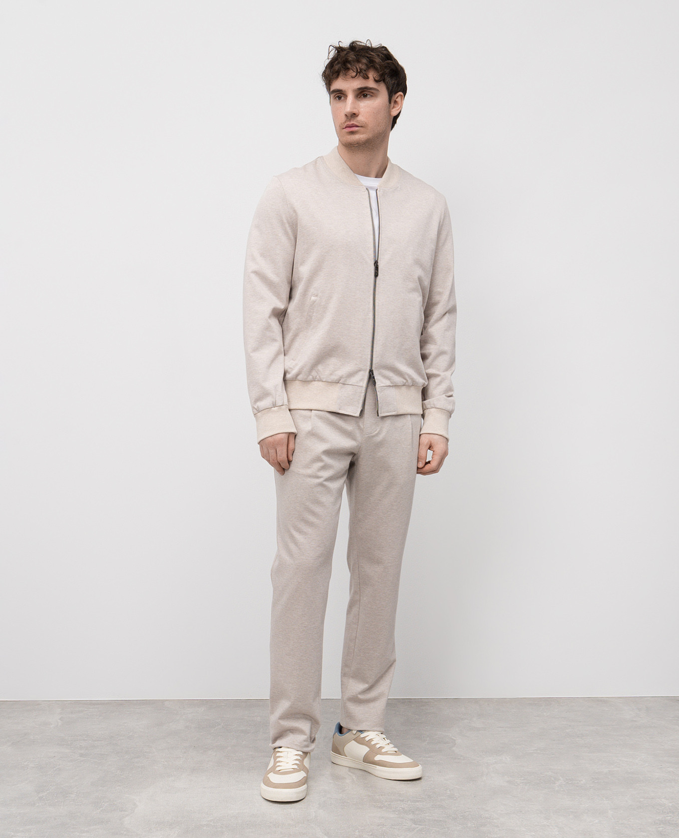 

Beige tracksuit CAPOBIANCO