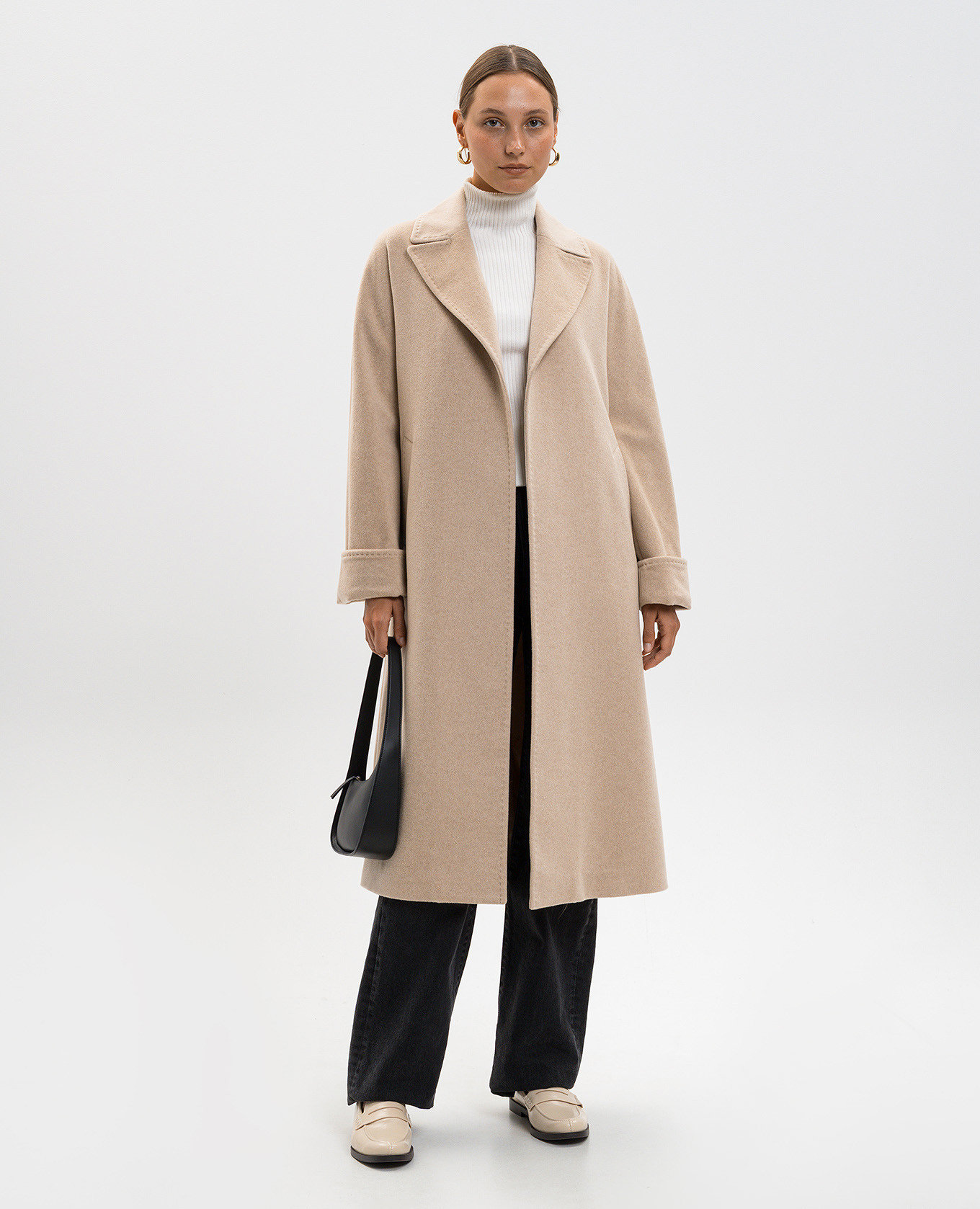 

Beige cashmere coat Heresis