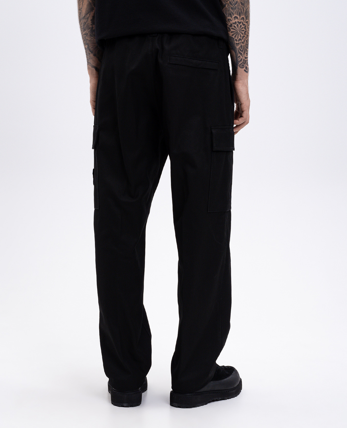 

Black cargo with logo Stone Island