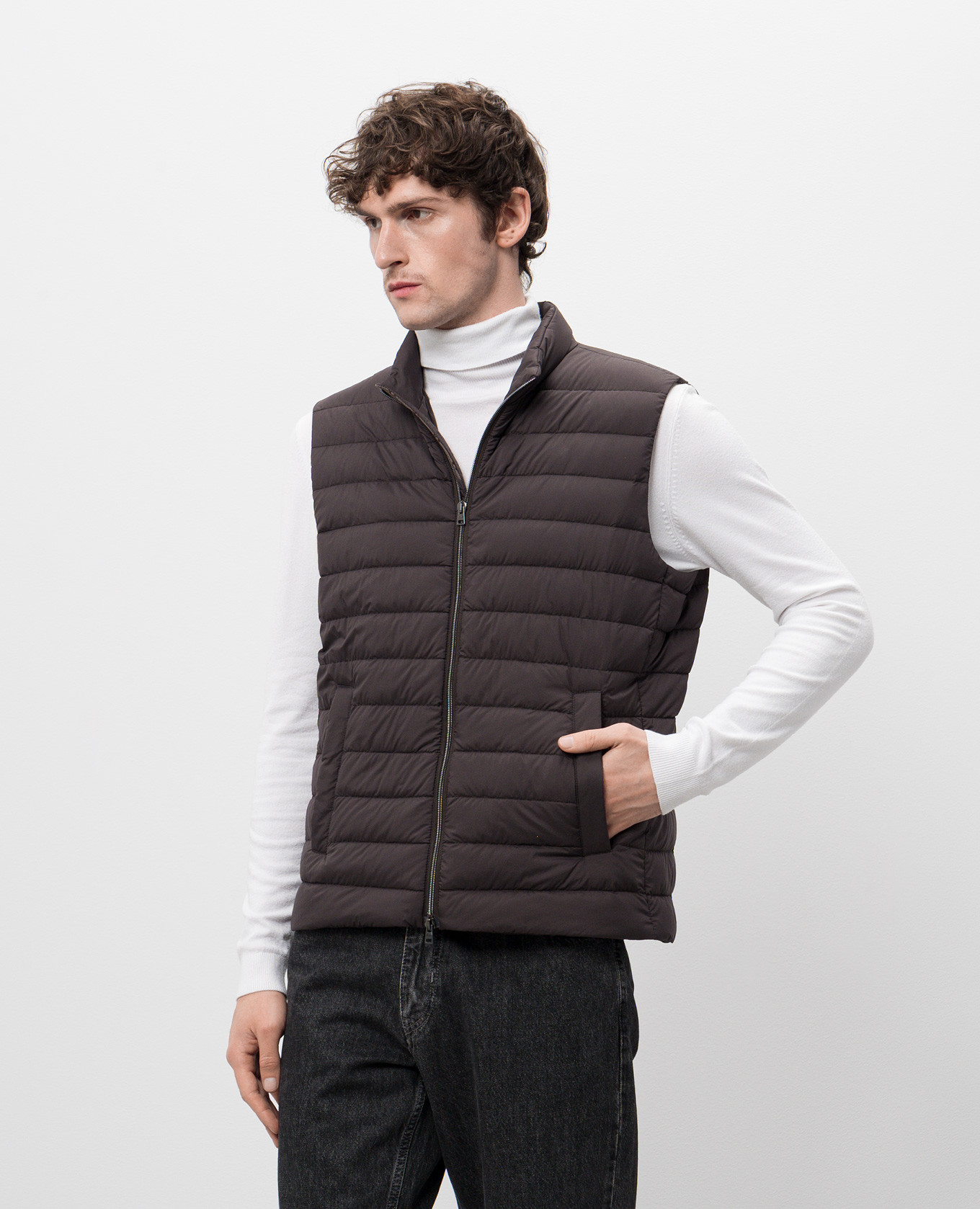 

Grey down vest with logo Herno