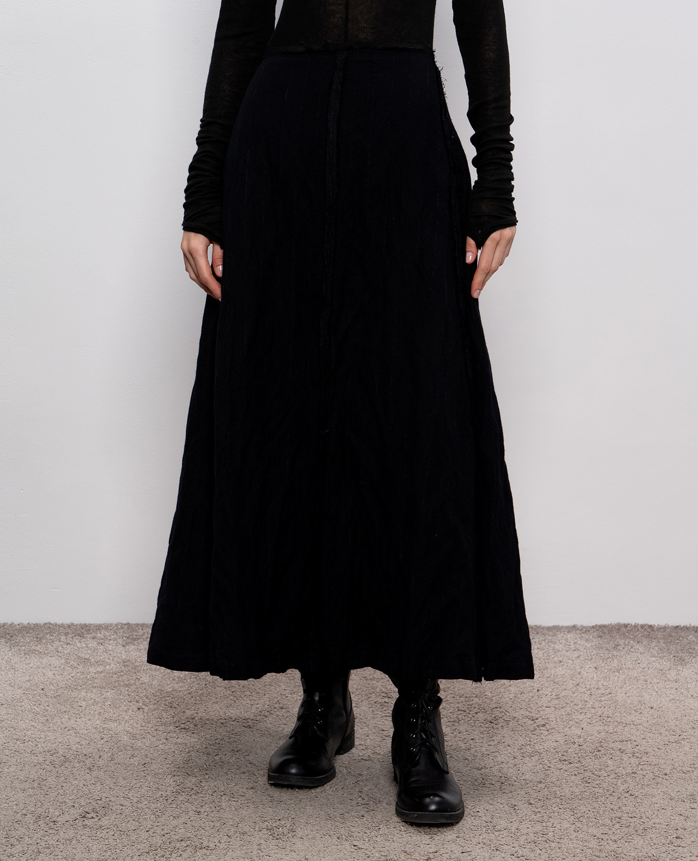 Black skirt with wool with a harvester effect Marc Le Bihan 3