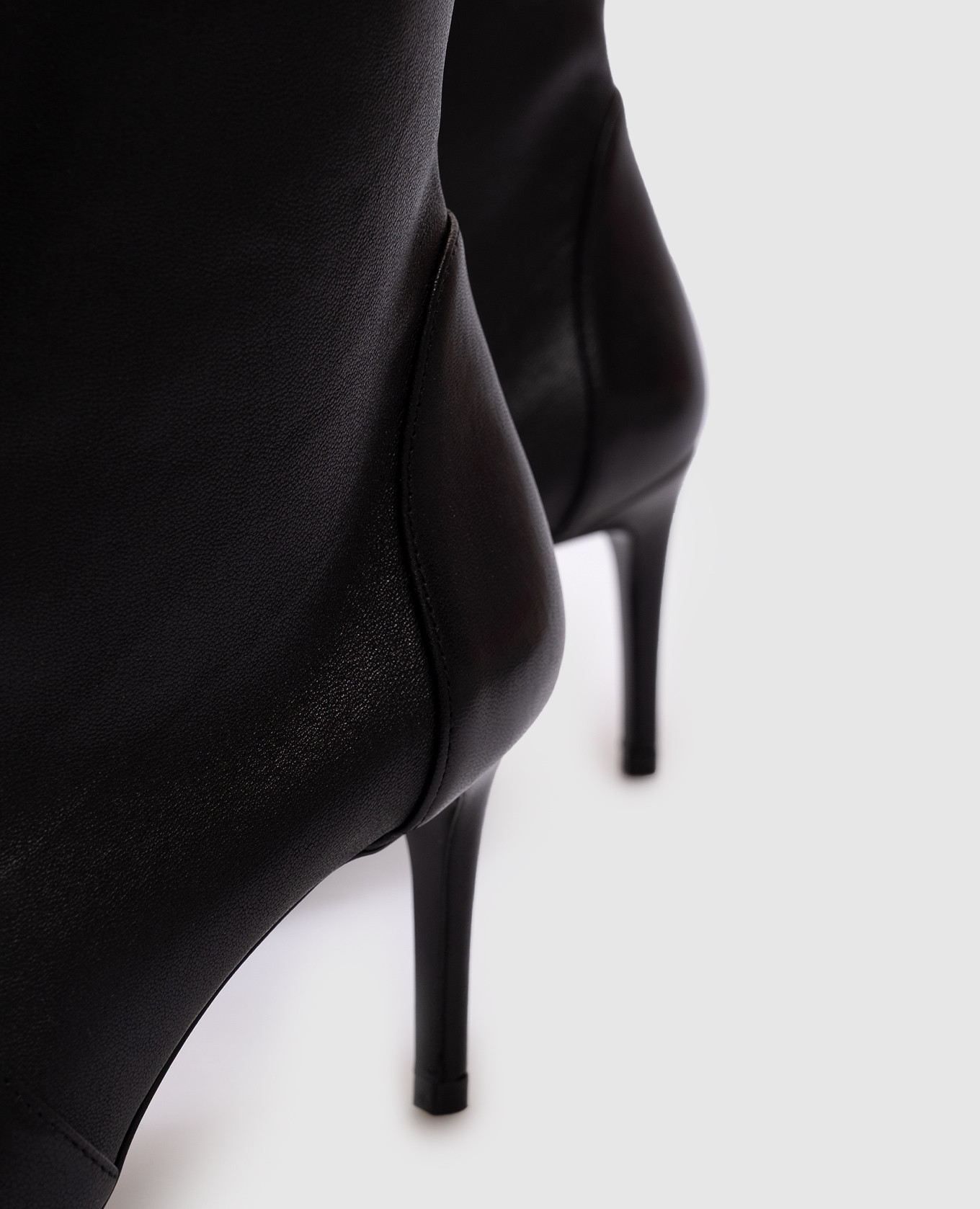 

Black leather POWER boots Stuart Weitzman