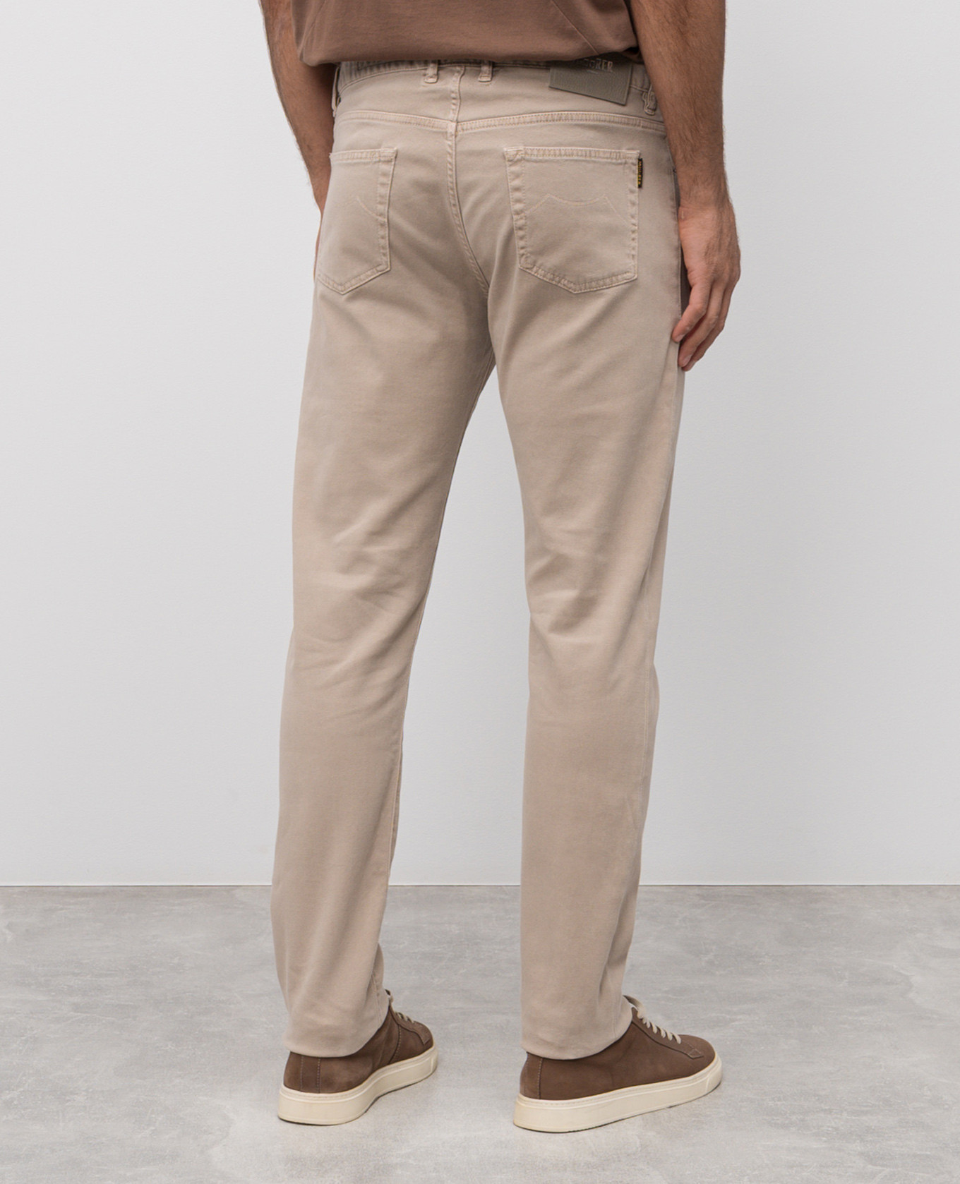 

Beige PAVEL jeans with logo patch MooRER