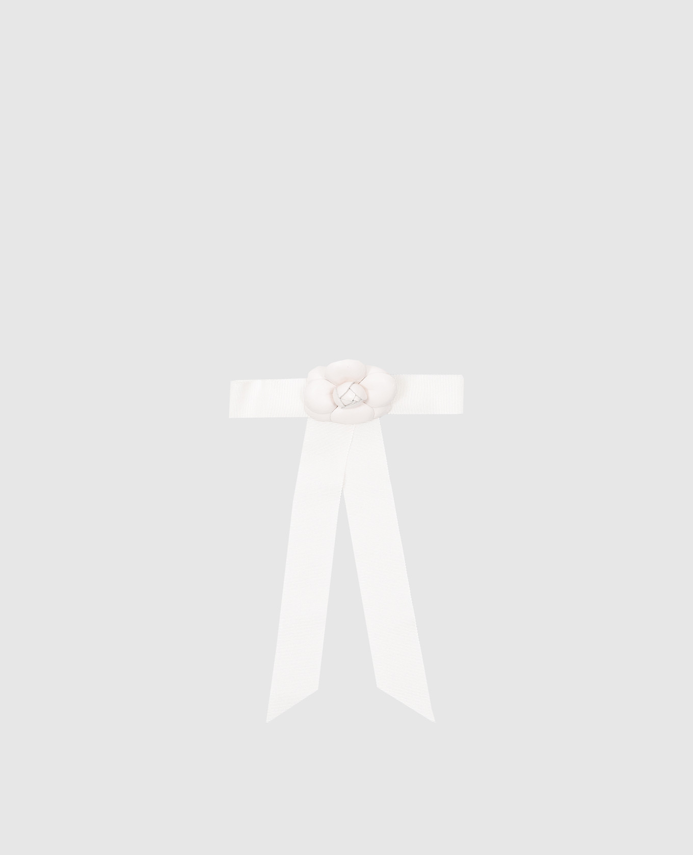 

White pin Jenna rosette grosgrain petite in the form of a bow with a flower LELET NY