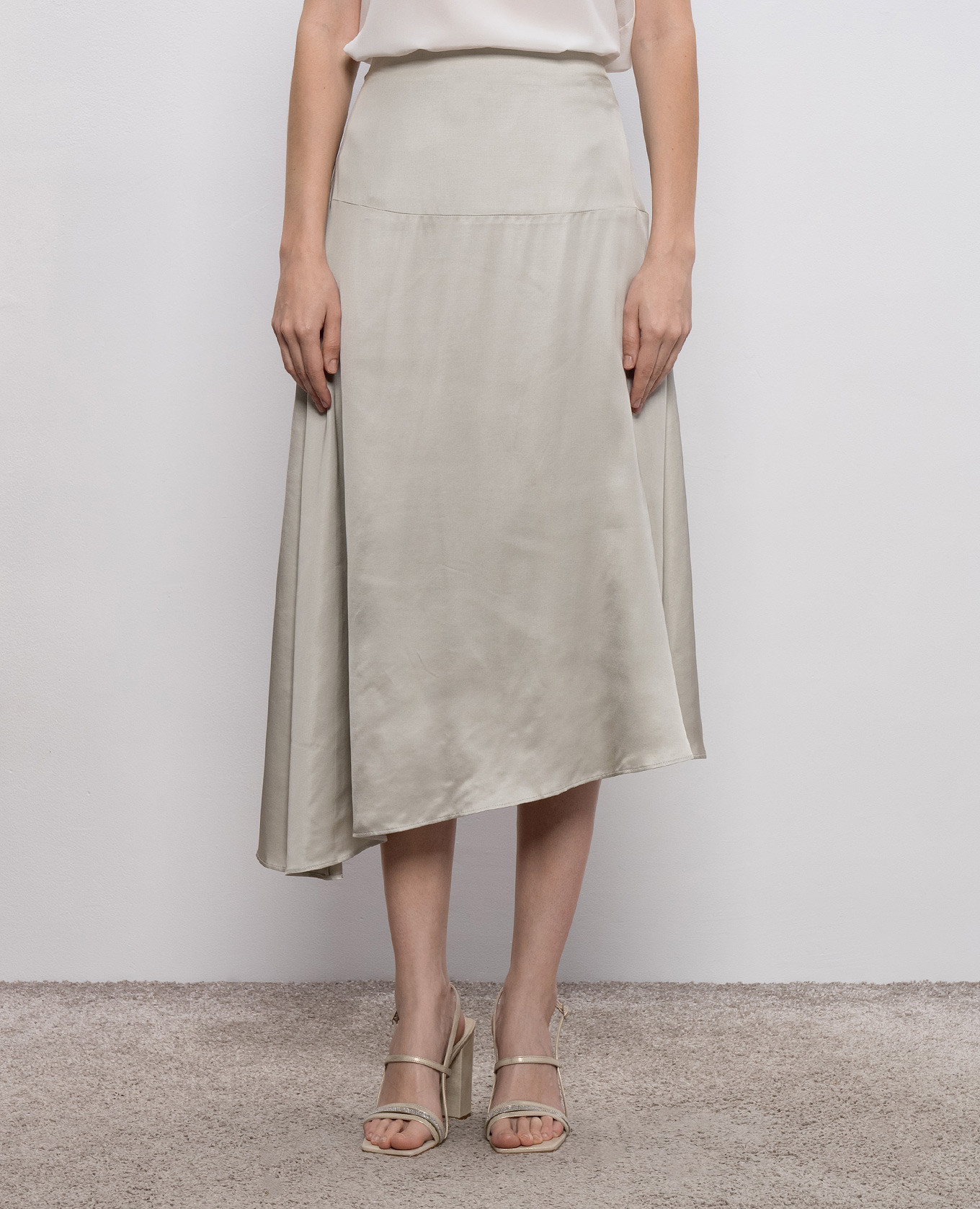 

Gray asymmetric midi skirt Peserico, Grey
